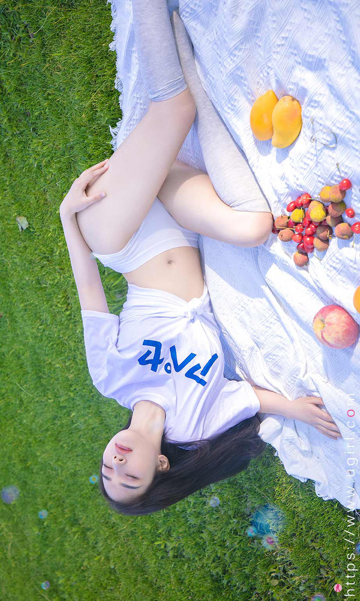 เอ๋อยู๋อู๋Ugirls] No.2110 ซีเหมินเซี่ยวอวี่ ซงชิงเซิงเซี่ย