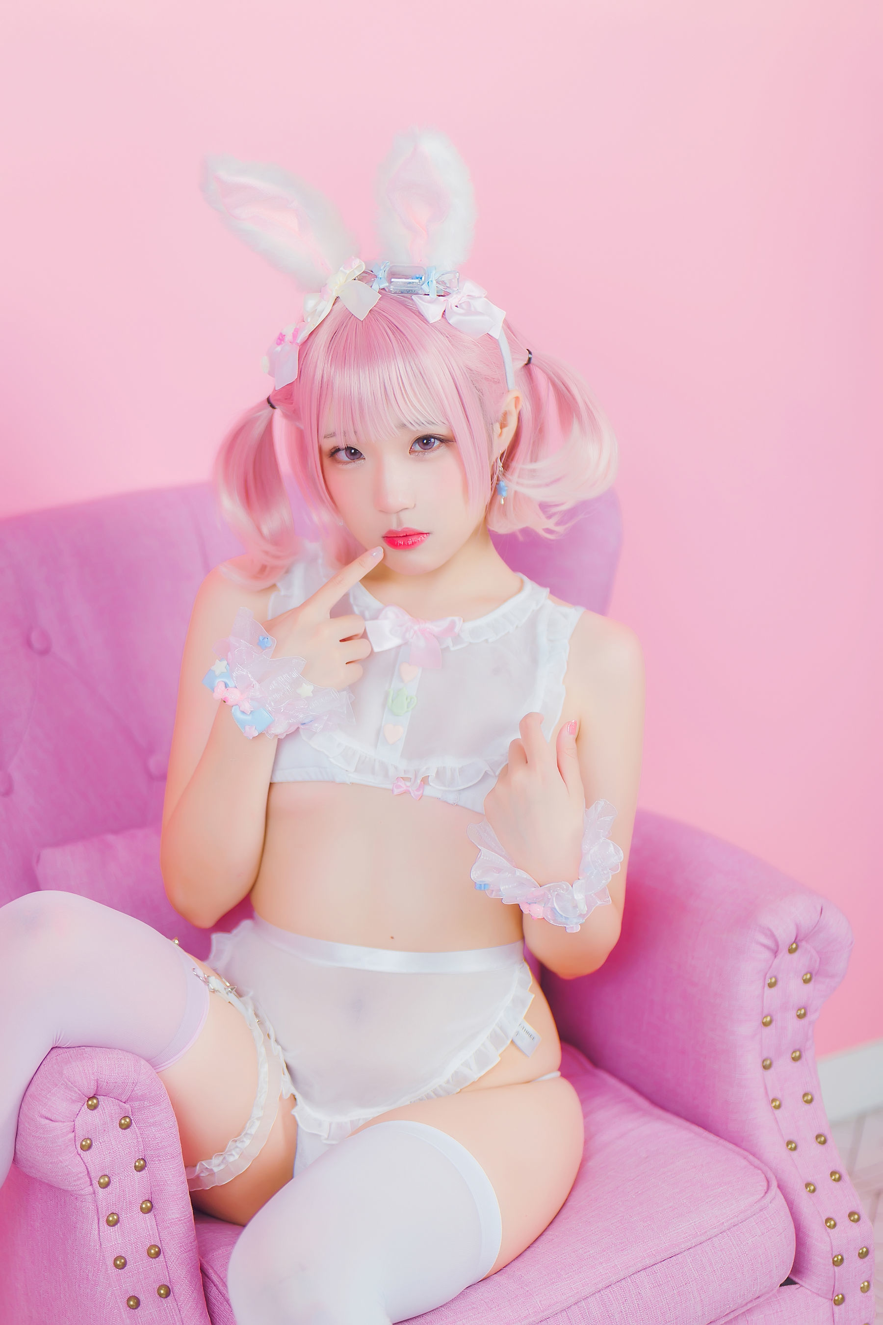 Internet Celebrity Coser Photobook] Anime Blogger Mime Mimi - White and Pink Bunny Girl