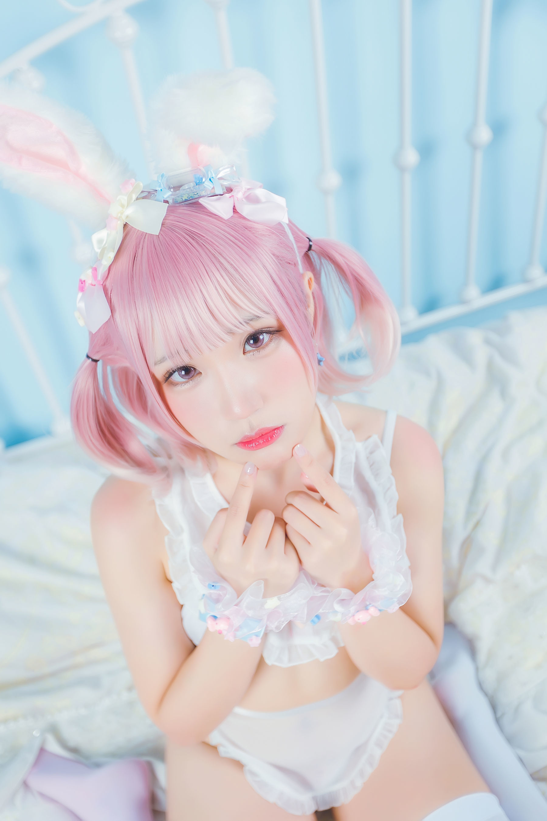 Internet Celebrity Coser Photobook] Anime Blogger Mime Mimi - White and Pink Bunny Girl