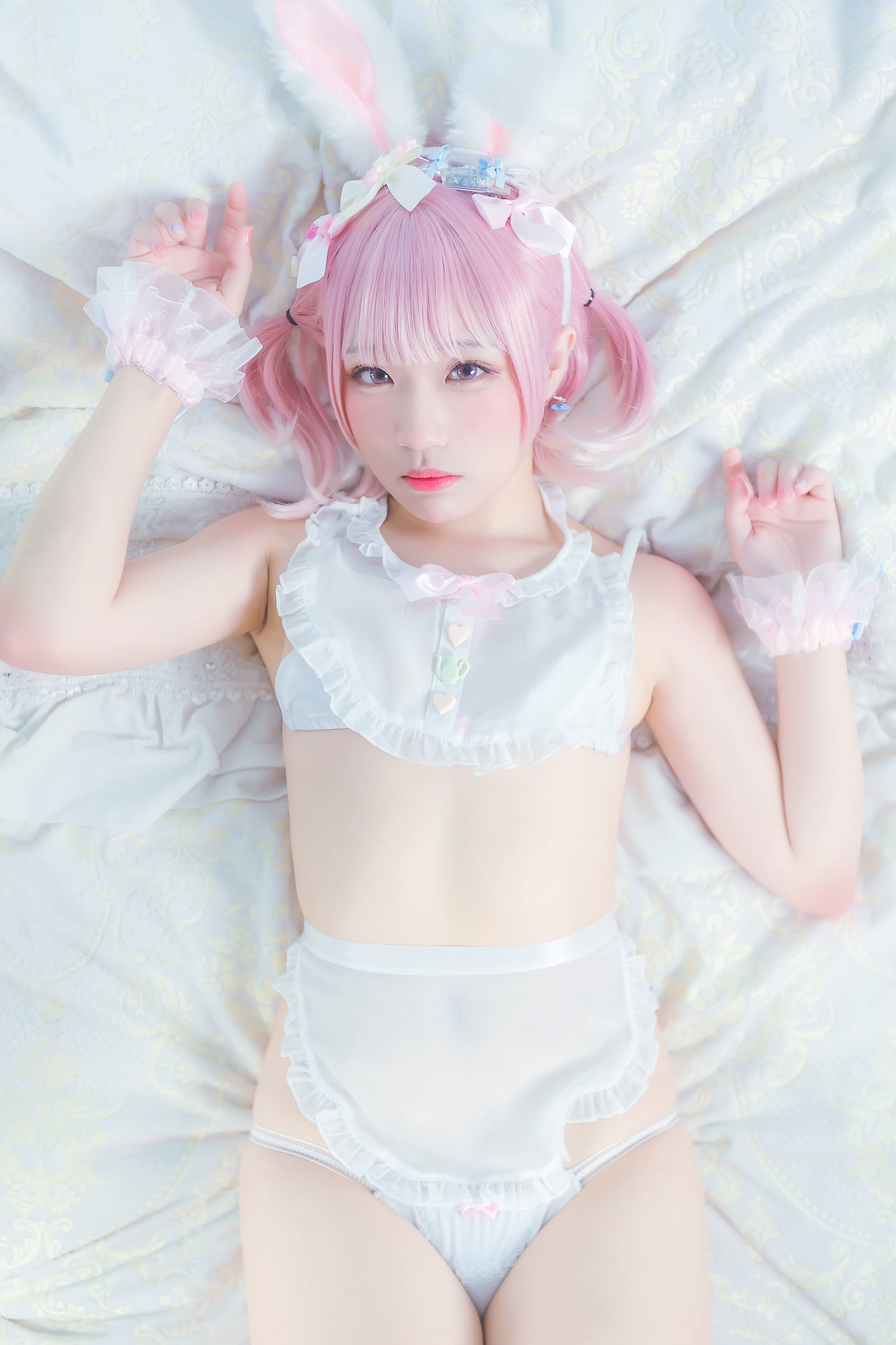Internet Celebrity Coser Photobook] Anime Blogger Mime Mimi - White and Pink Bunny Girl