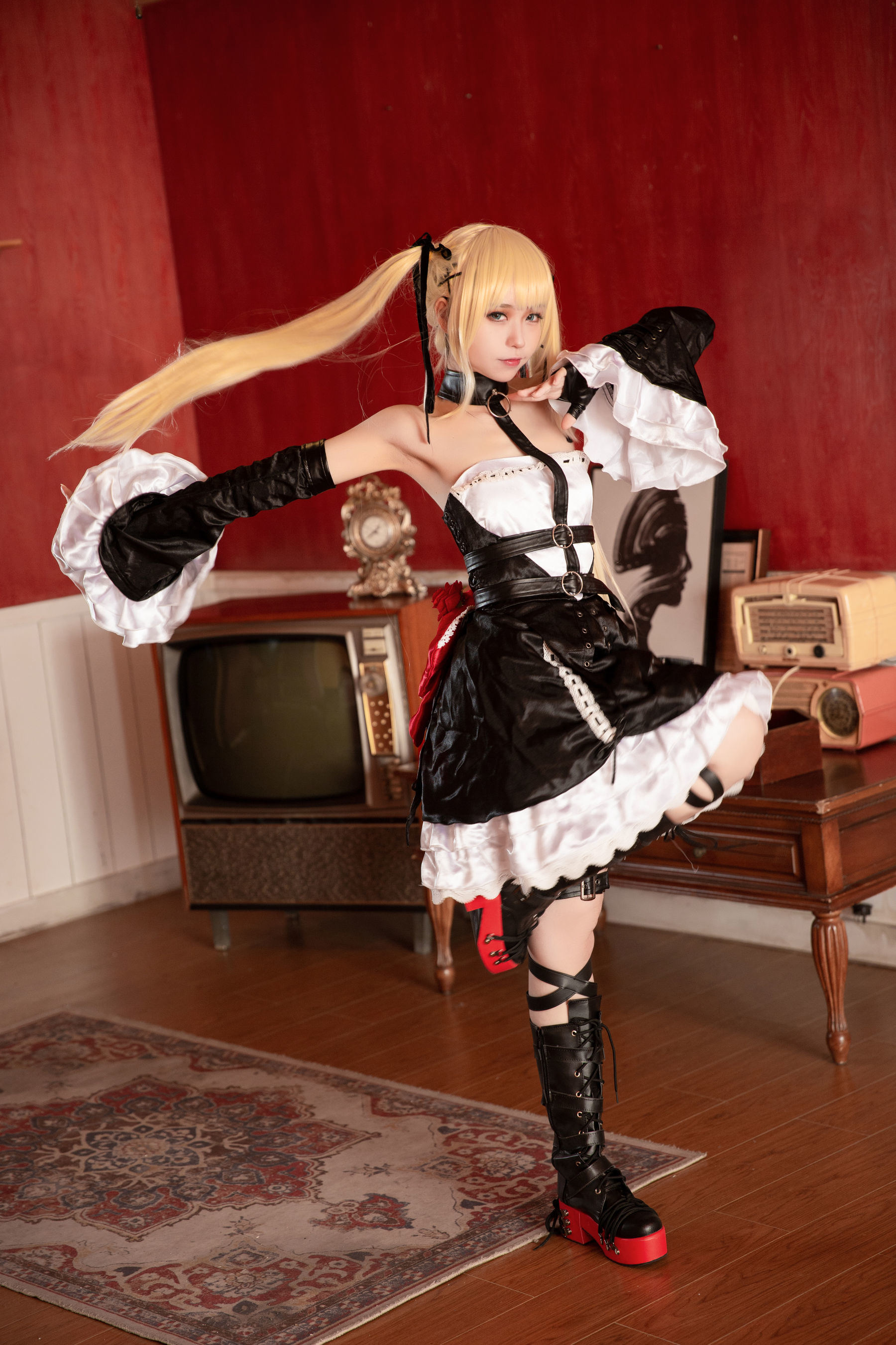 ネット有名人コスプレイヤー写真集] アニメブロガーG44が傷つかない - メアリー・ローズ