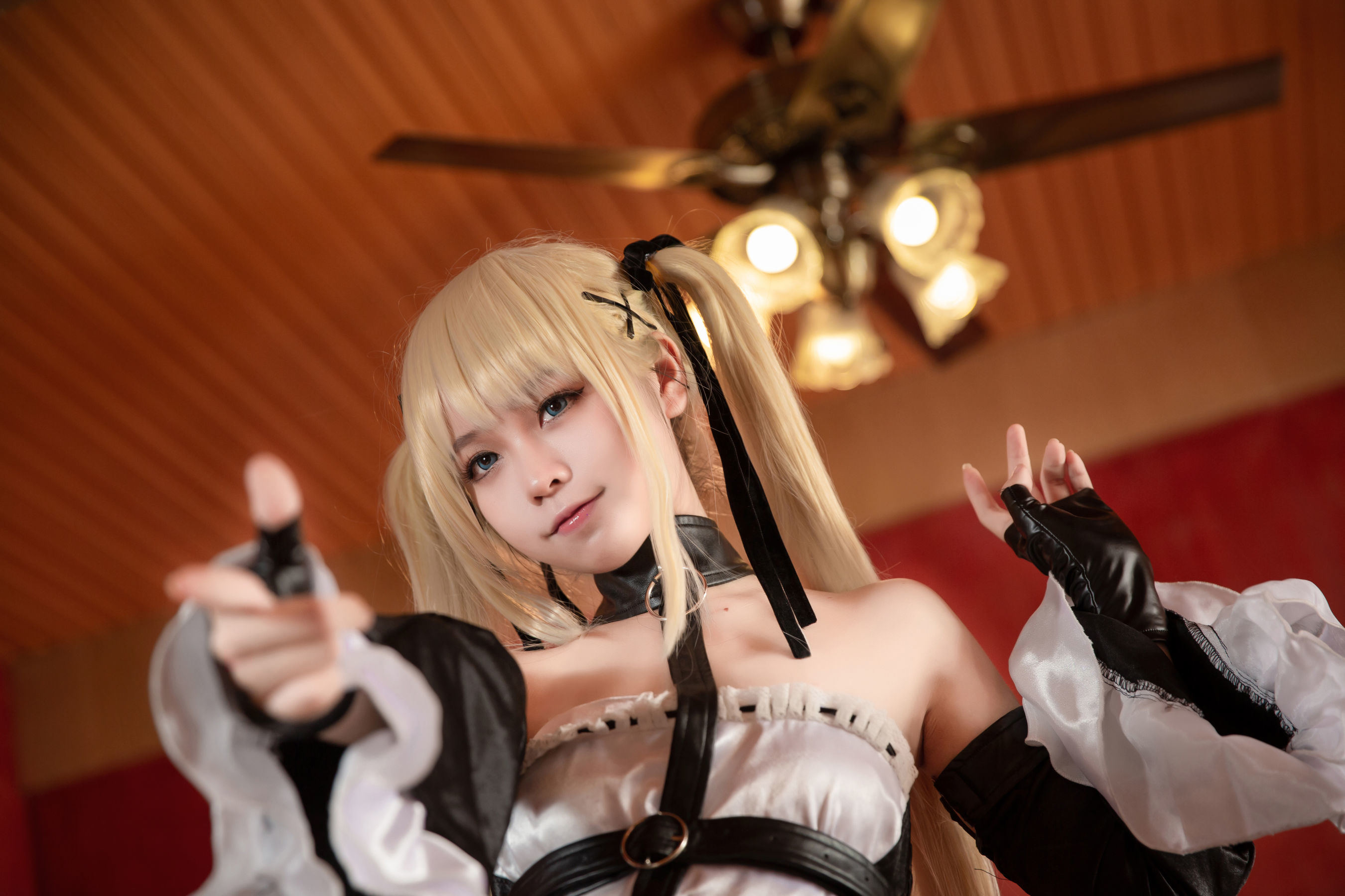 ネット有名人コスプレイヤー写真集] アニメブロガーG44が傷つかない - メアリー・ローズ