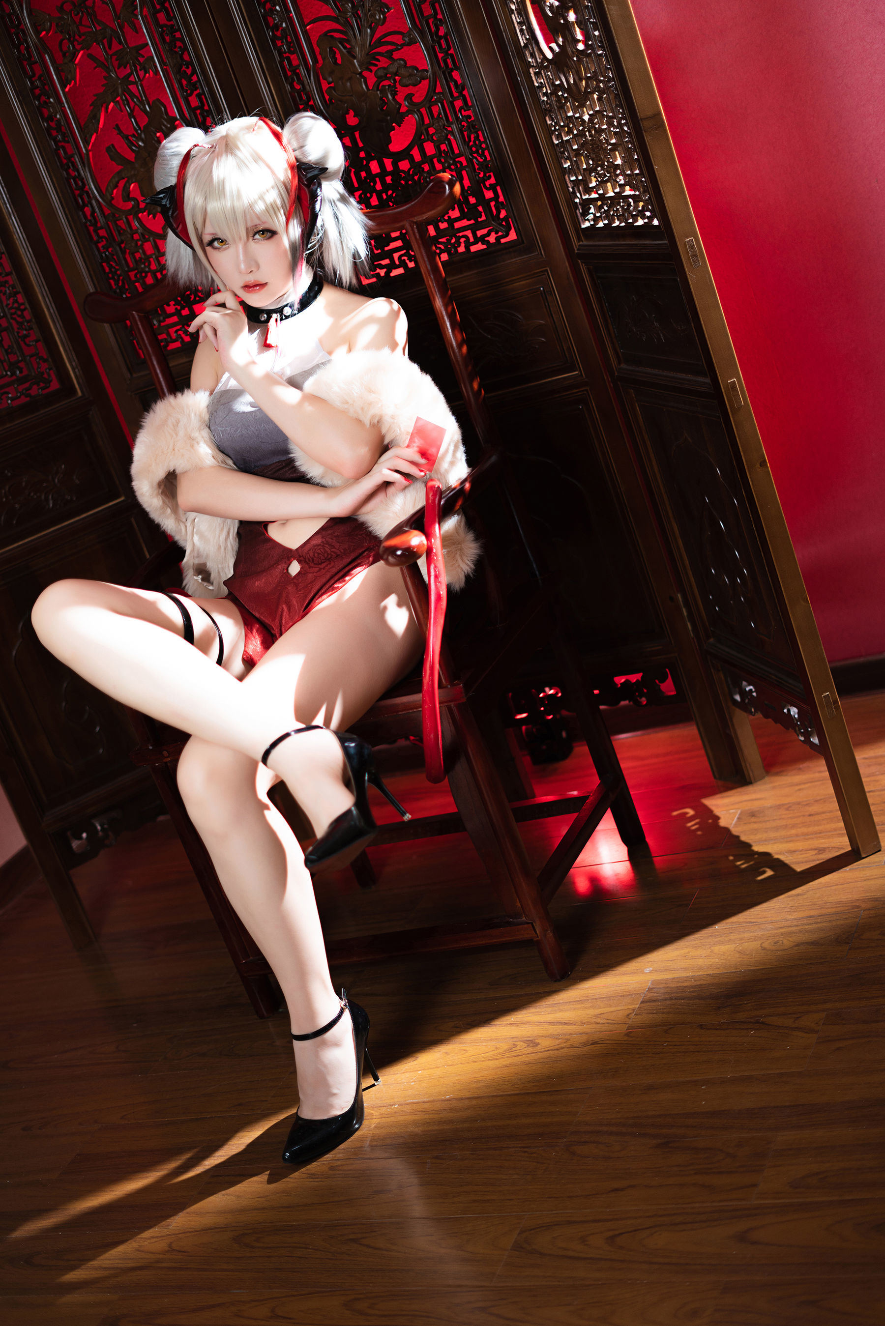 เน็ตไอดอล COSER ภาพถ่าย] Coser小姐姐星จือฉือฉือ - W-ดงจินกี่เพ้า