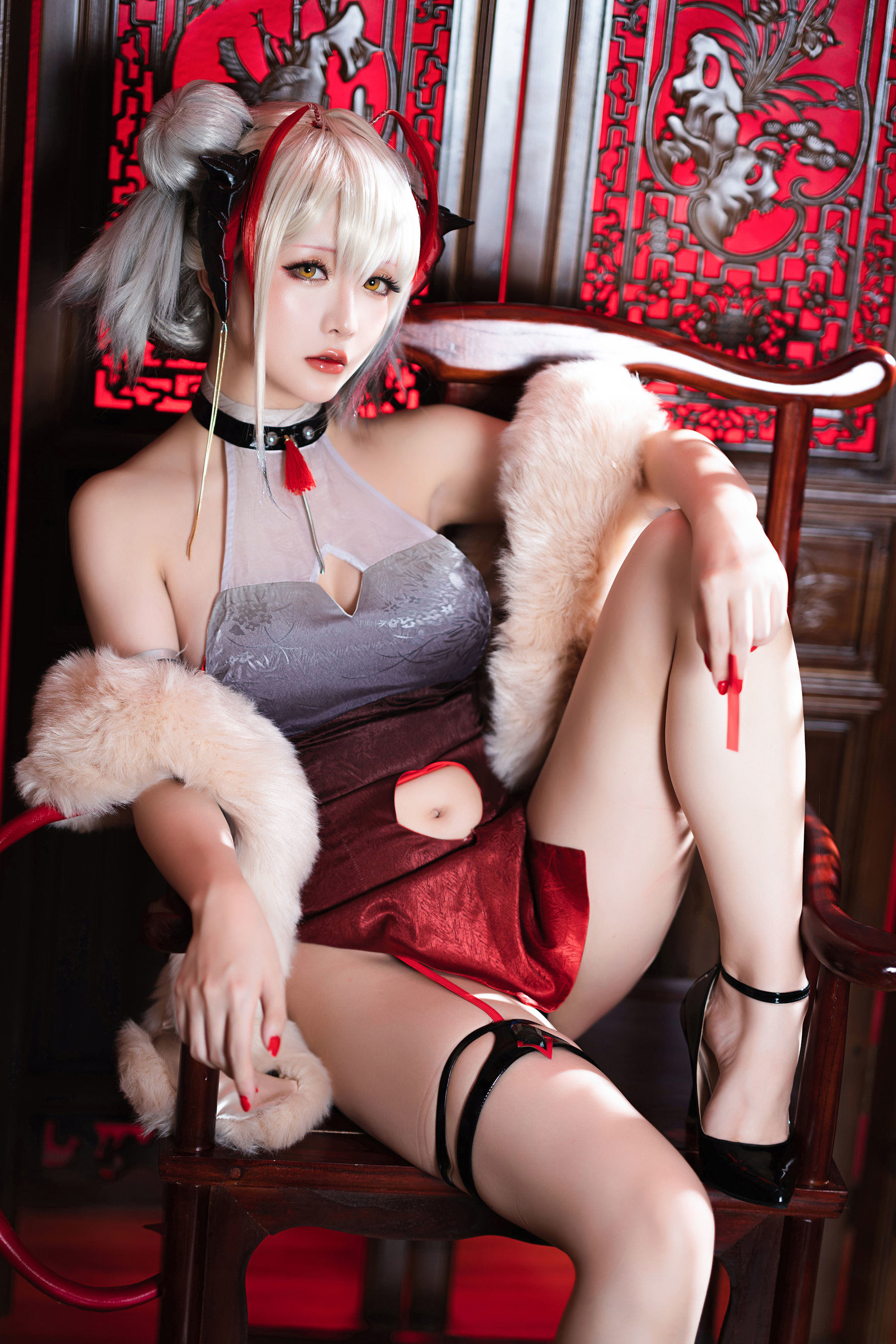 เน็ตไอดอล COSER ภาพถ่าย] Coser小姐姐星จือฉือฉือ - W-ดงจินกี่เพ้า