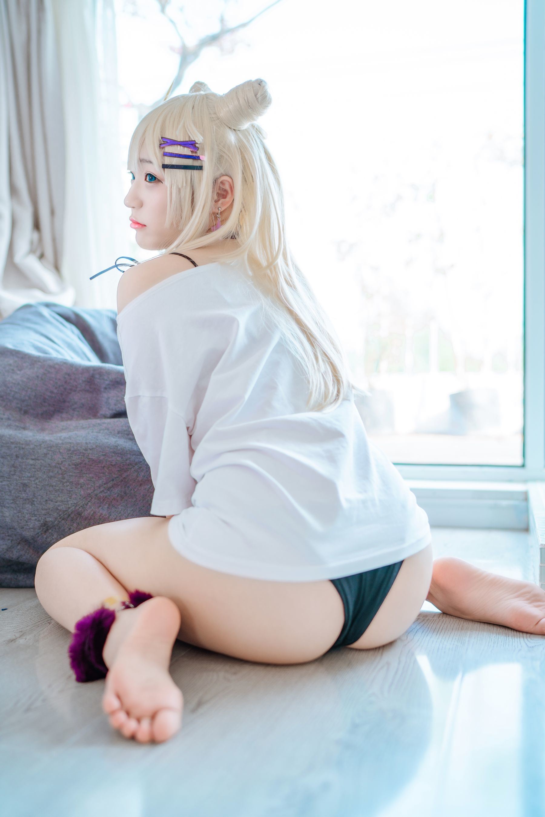 Internet Celebrity Cosplayer Photobook] Anime Blogger Mime Mimi - Girls' Frontline AA-12 Smokeless Lollipop