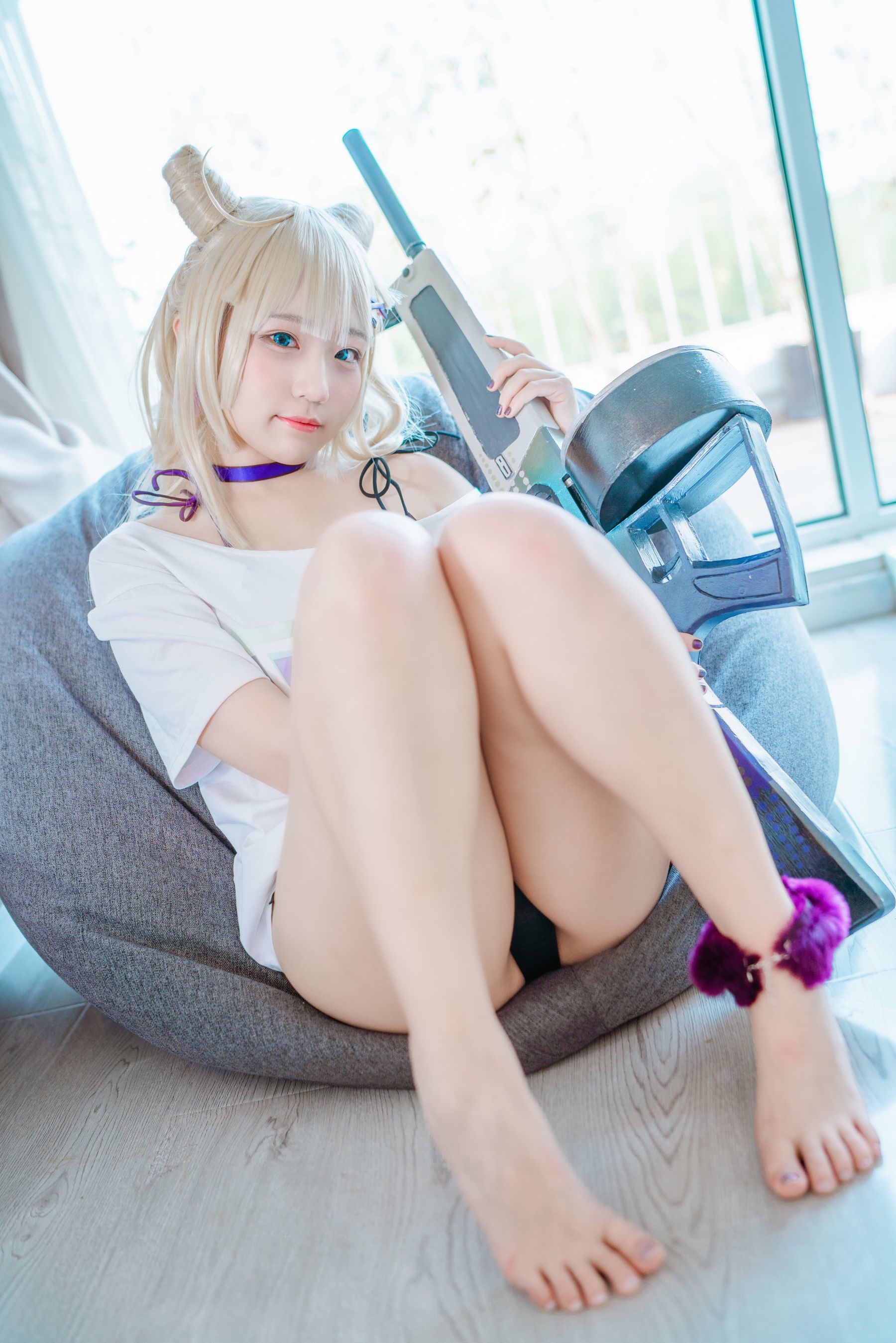 Internet Celebrity Cosplayer Photobook] Anime Blogger Mime Mimi - Girls' Frontline AA-12 Smokeless Lollipop