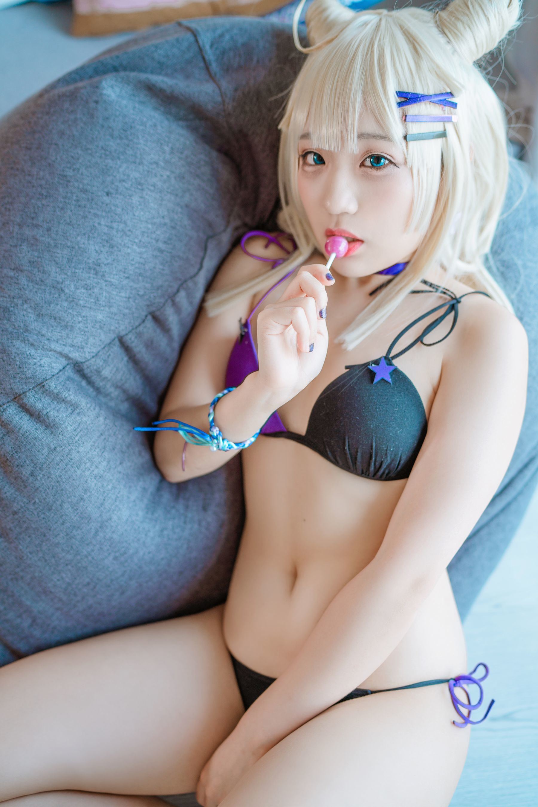 Internet Celebrity Cosplayer Photobook] Anime Blogger Mime Mimi - Girls' Frontline AA-12 Smokeless Lollipop