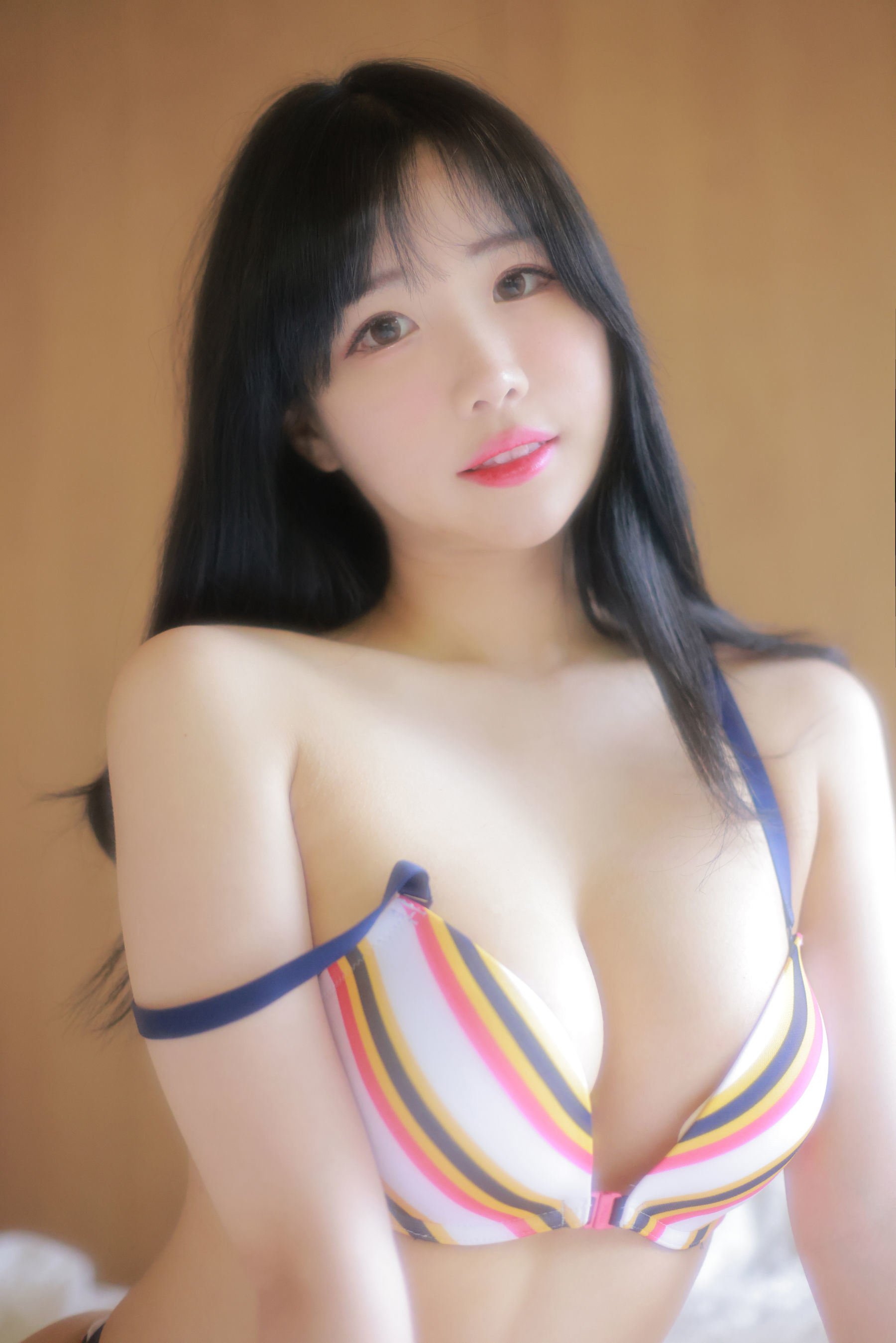 アディリン] 月刊アディリン - 6月ガールフレンド