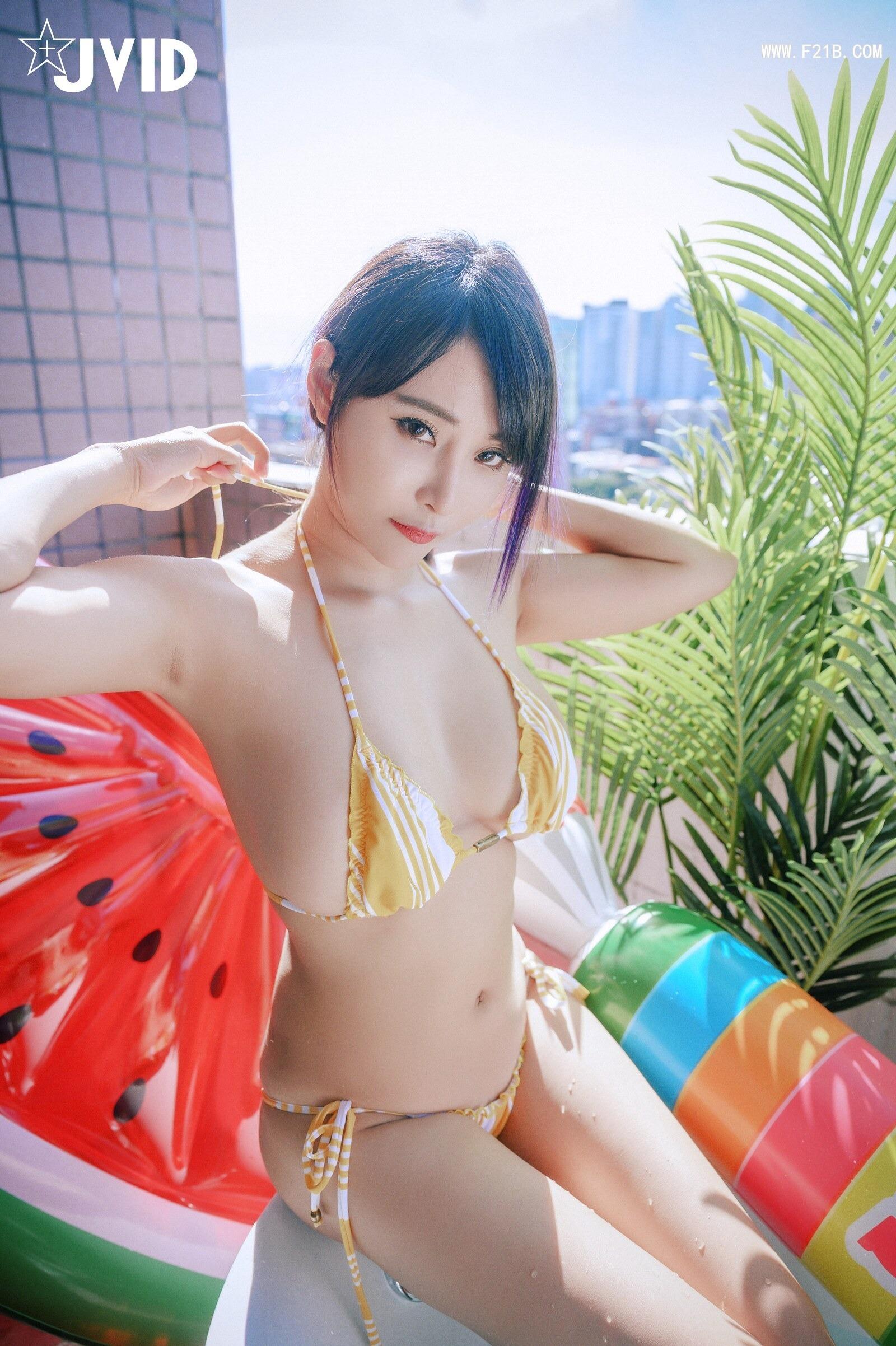 [JVID] 爆乳女神乐乐 178P