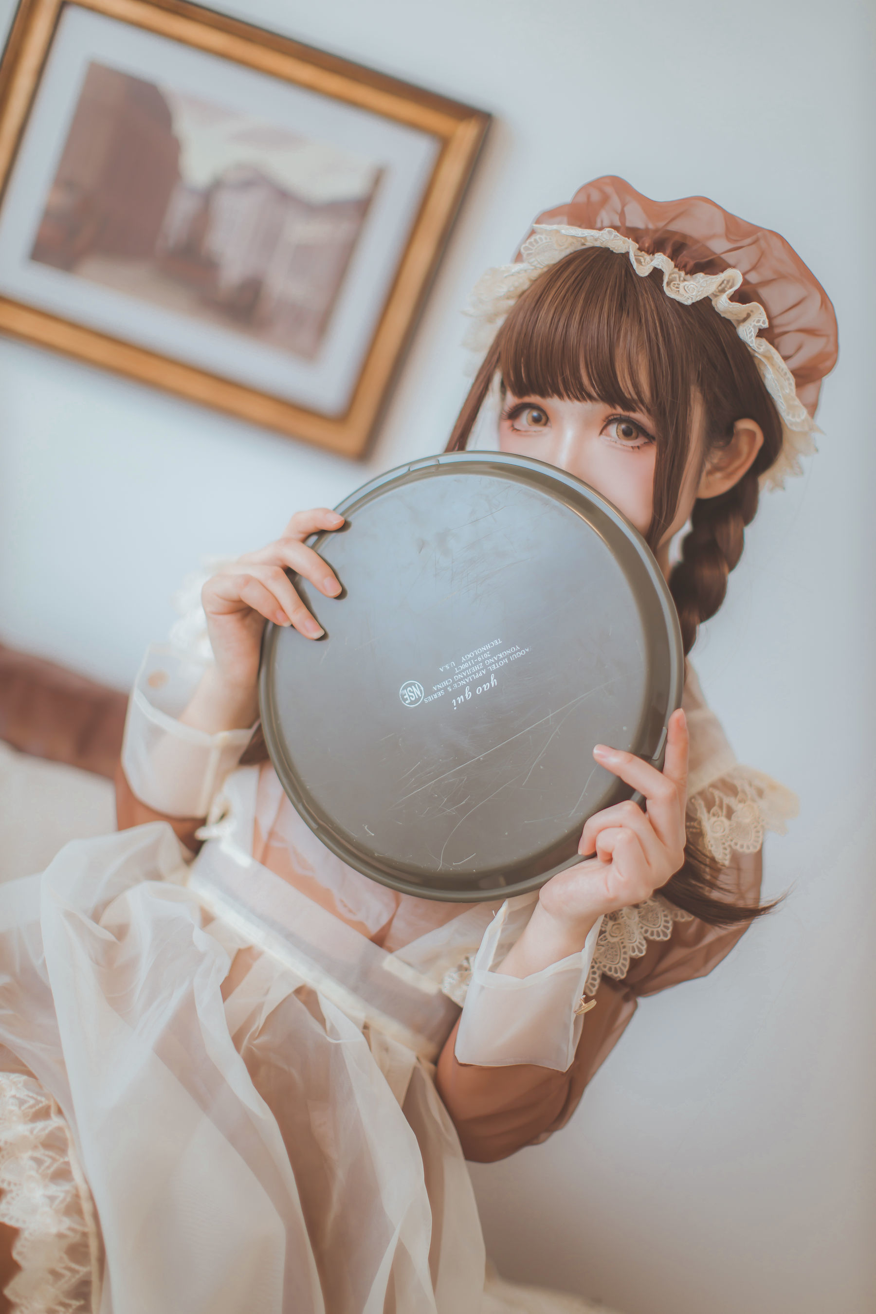 Ảnh cosplay ngôi sao mạng] Coser Yi Yi - Nữ hầu trong suốt