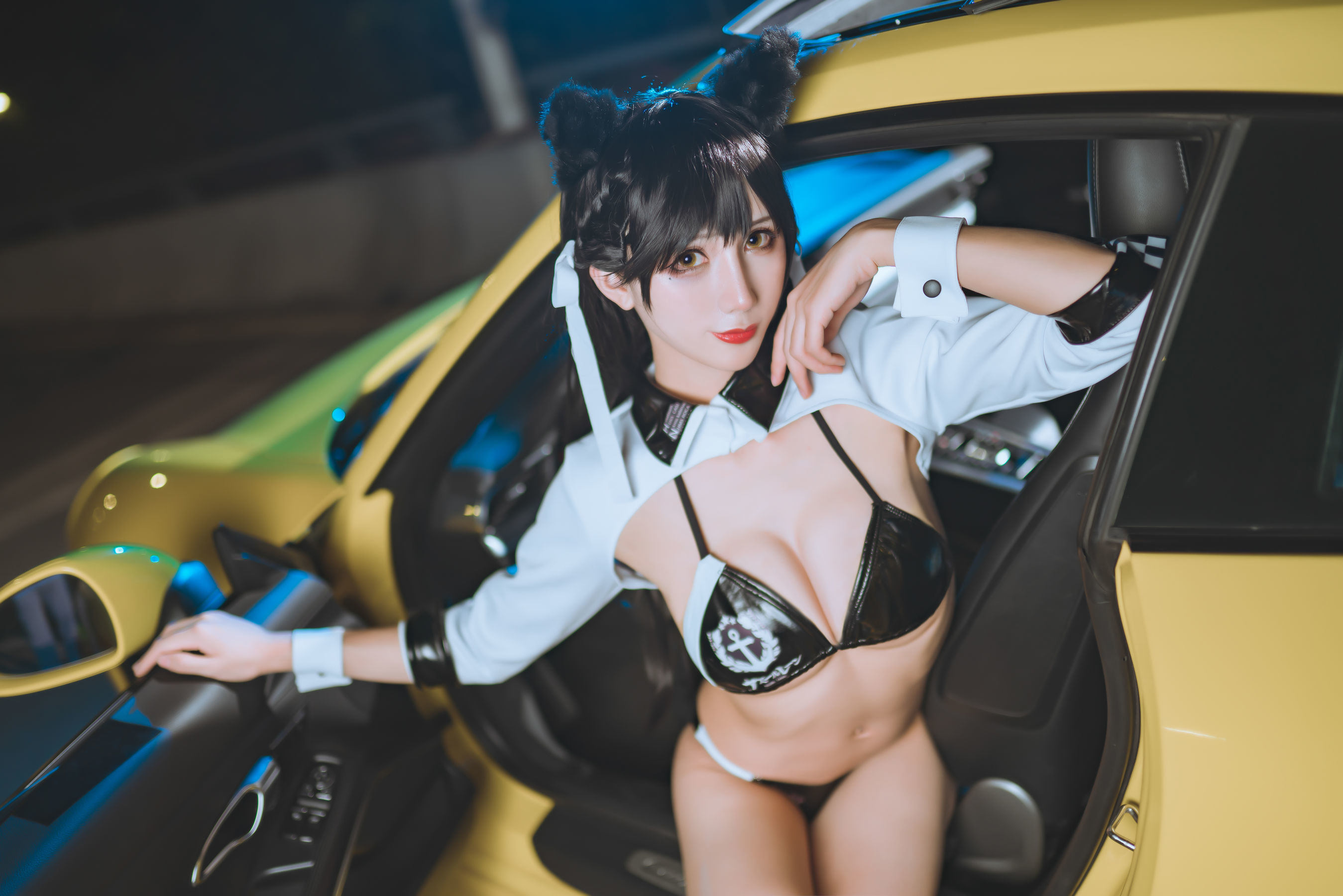 Internet Celebrity Cosplayer Photobook] Anime Blogger Ya Qi - Azur Lane Racing Atago