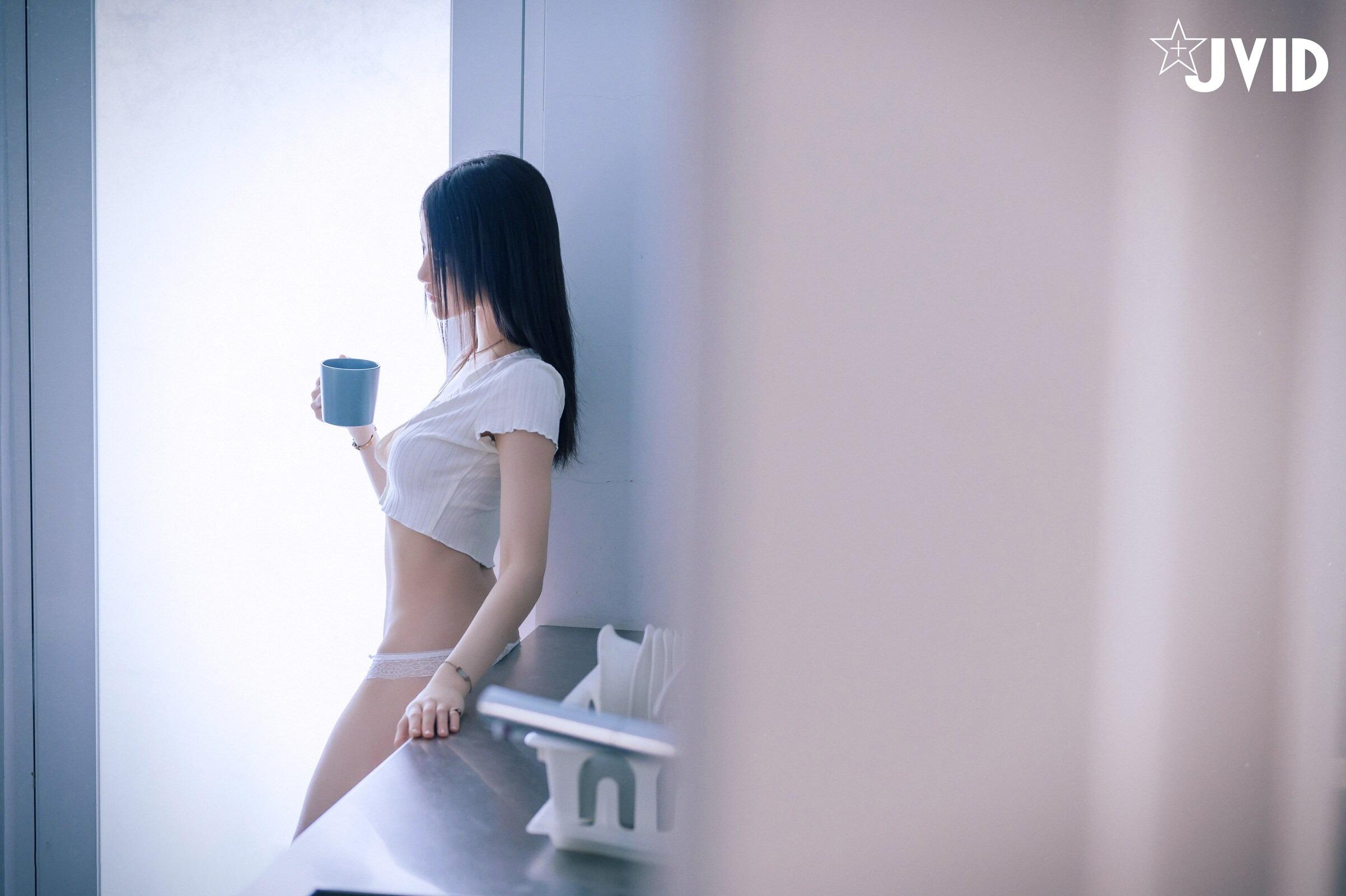 JVID] A Li - Romantic Encounter on Travel Daily Rental 141P