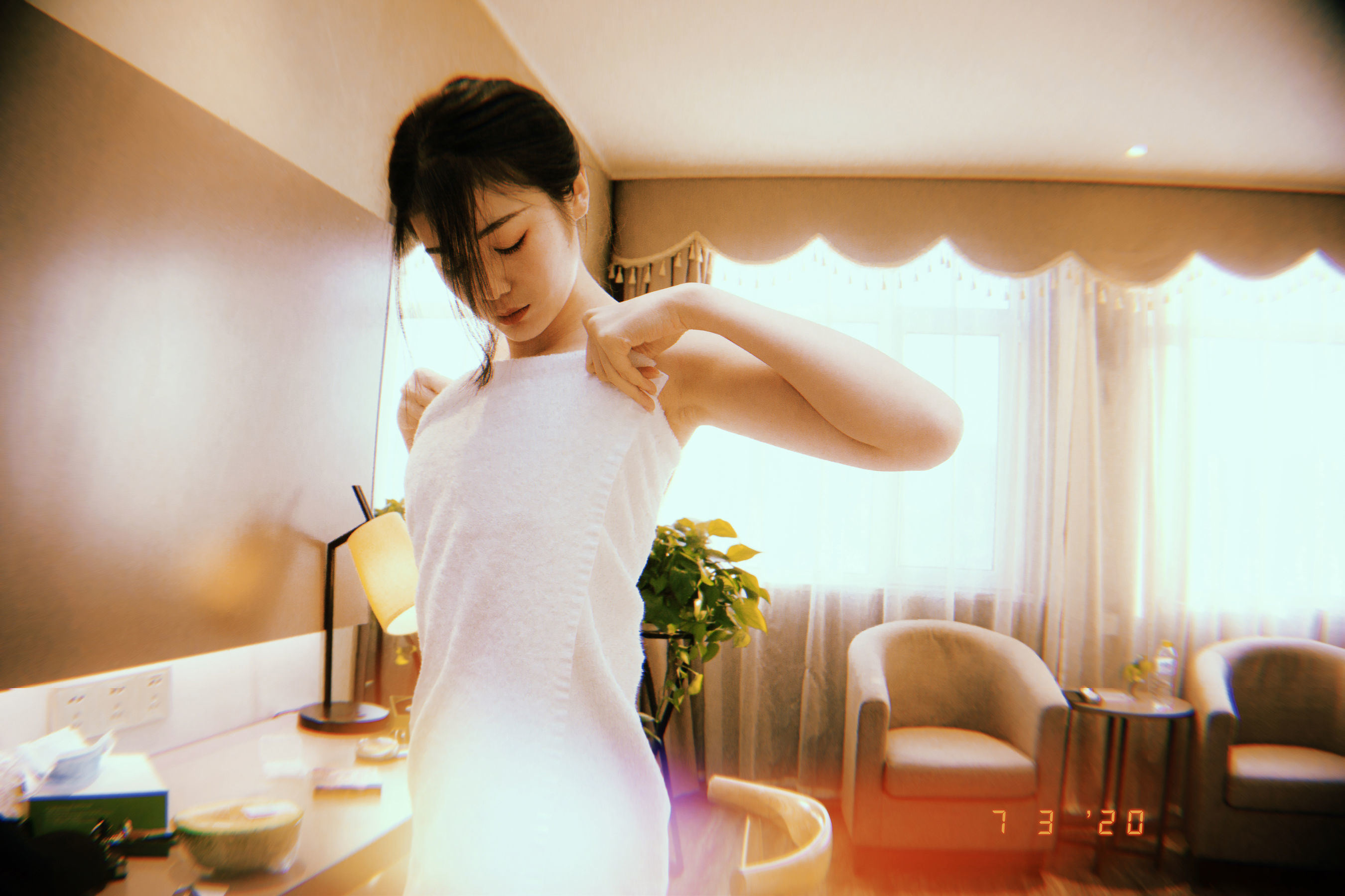 เน็ตไอดอล COSER ภาพถ่าย] หนึ่งเมตรแปด ดาเหลยจือ - แฟนสาววันหนาว