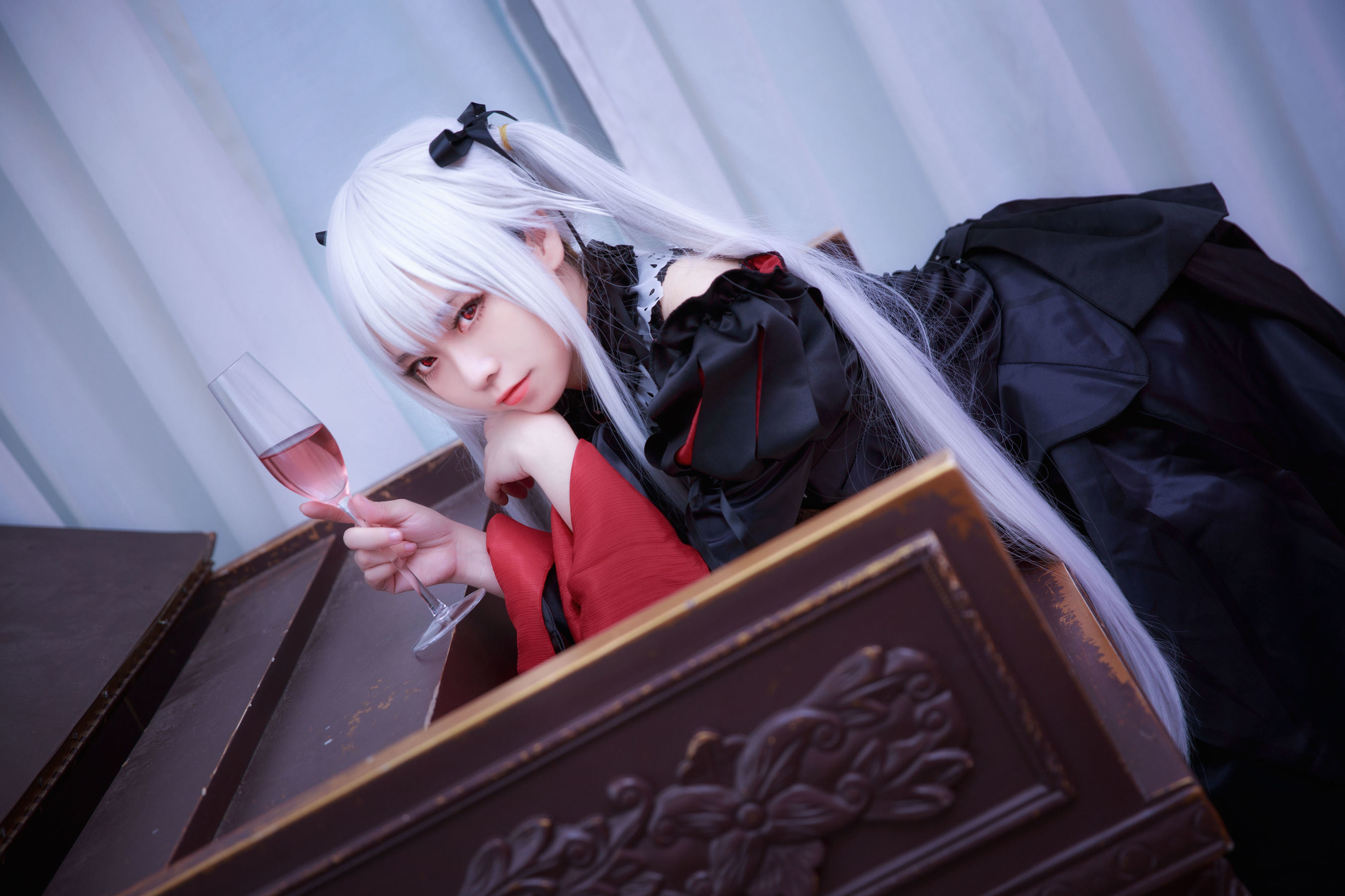 เน็ตไอดอล COSER 写真] บล็อกเกอร์อนิเม G44 จะไม่ได้รับบาดเจ็บ - ฝูจือชุดกระโปรงยาว