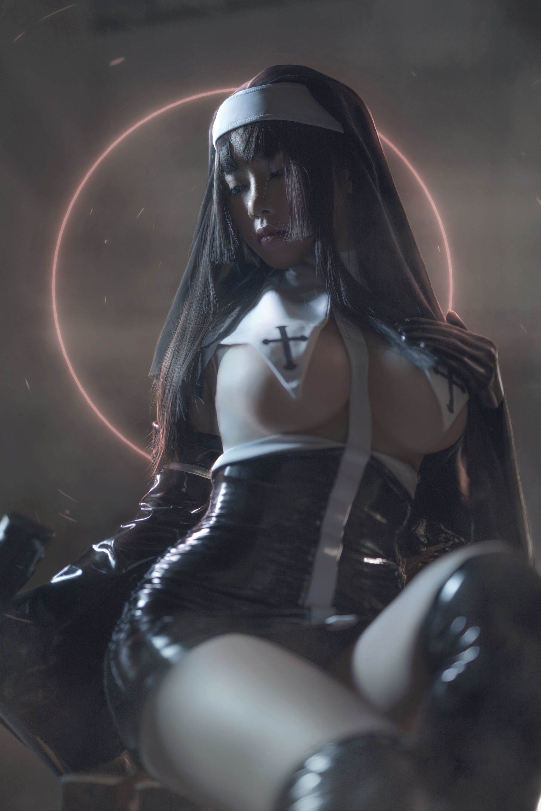 เน็ตไอดอล COSER รูปถ่าย] บล็อกเกอร์อนิเมะ ukiยูจี - นักบวชชุดยางดำ