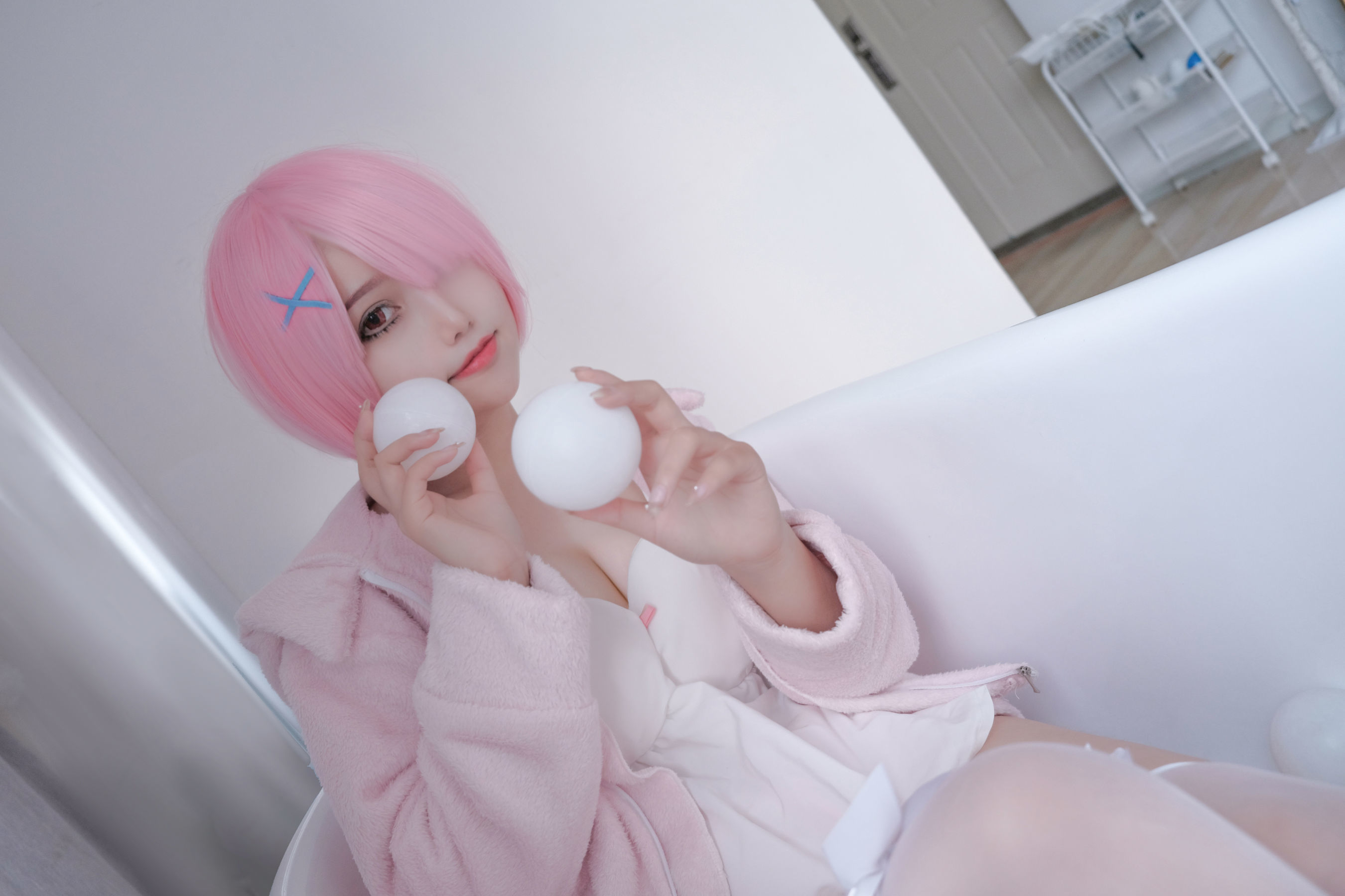 เน็ตหง COSER 写真] Eloise นุ่มนุ่ม - ชุนยู ราม