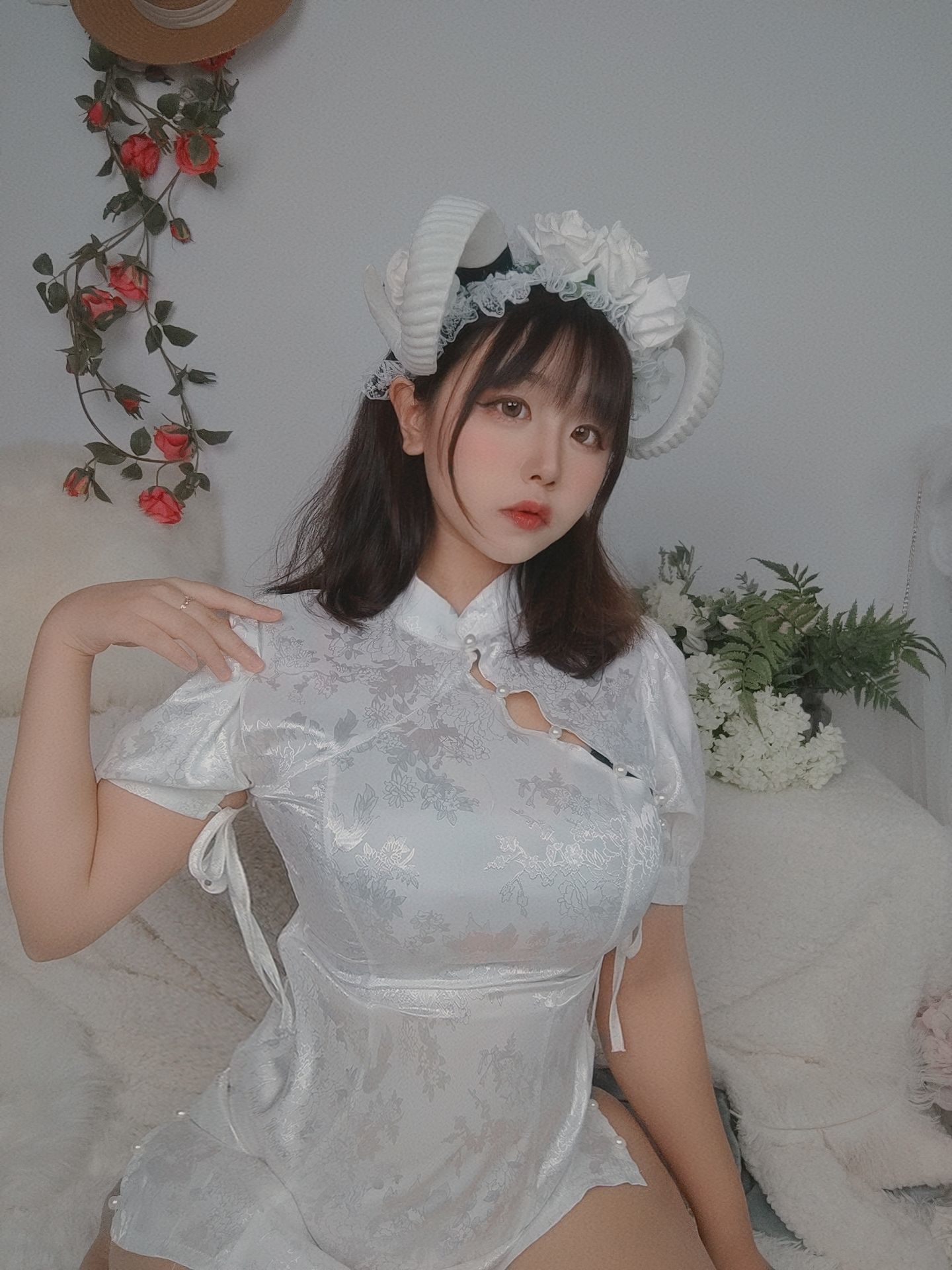 Internet Celebrity COSER Photobook] Anime Blogger Mu Ling Mu0 - Selfie 2