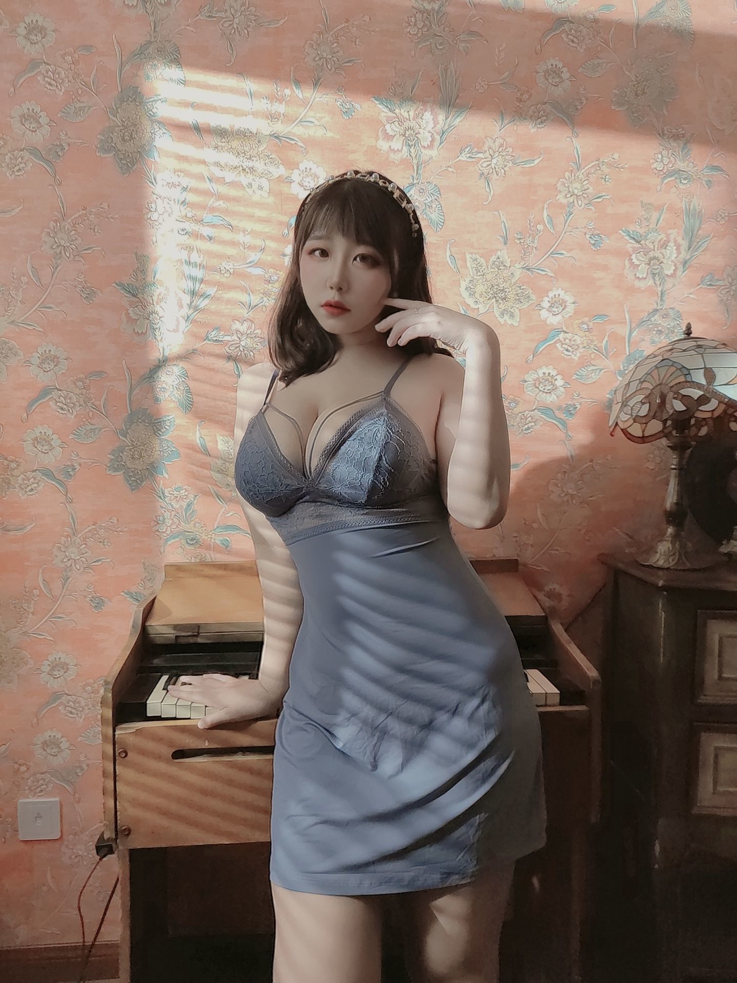 Internet Celebrity COSER Photobook] Anime Blogger Mu Ling Mu0 - Selfie 2