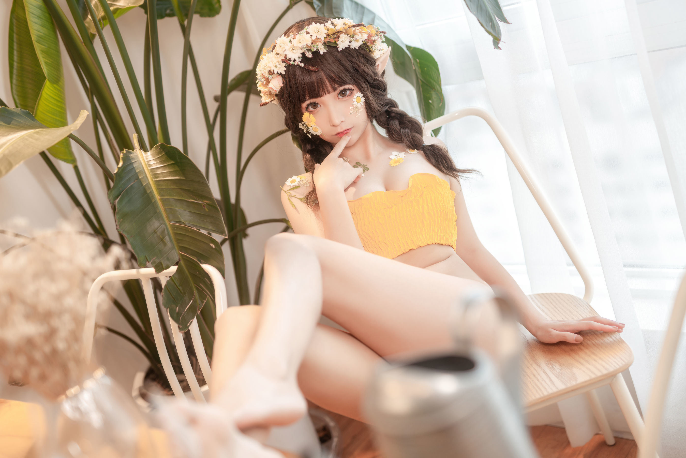 Internet Celebrity COSER Photobook] Anime Blogger Chun Mo Mo - Pointy-Eared Kingdom Flower Elf