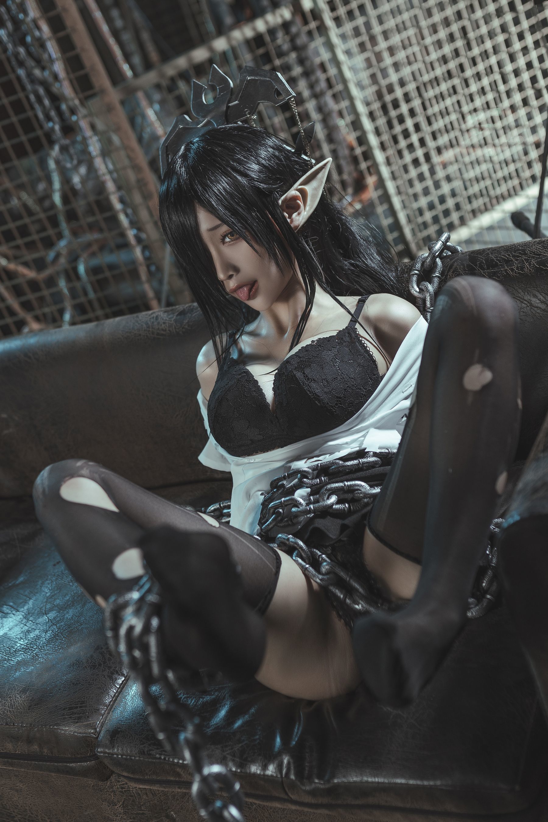 ネット有名人コスプレイヤーフォト] アニメブロガー蠢沫沫 - ブラックビーストクイーン OL制服
