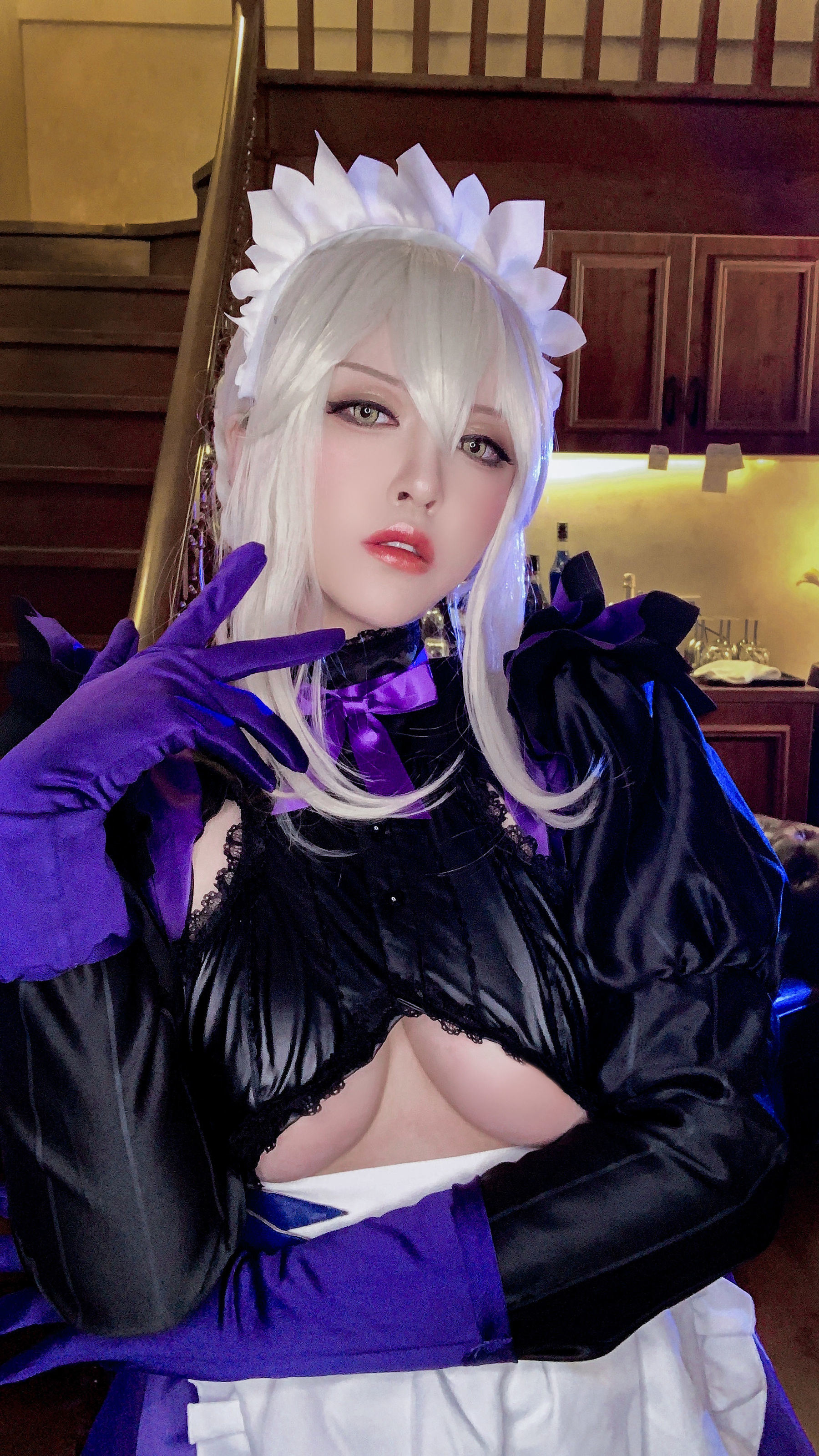 Ban Ban Zi Lancer Alter 메이드 코스프레 사진
