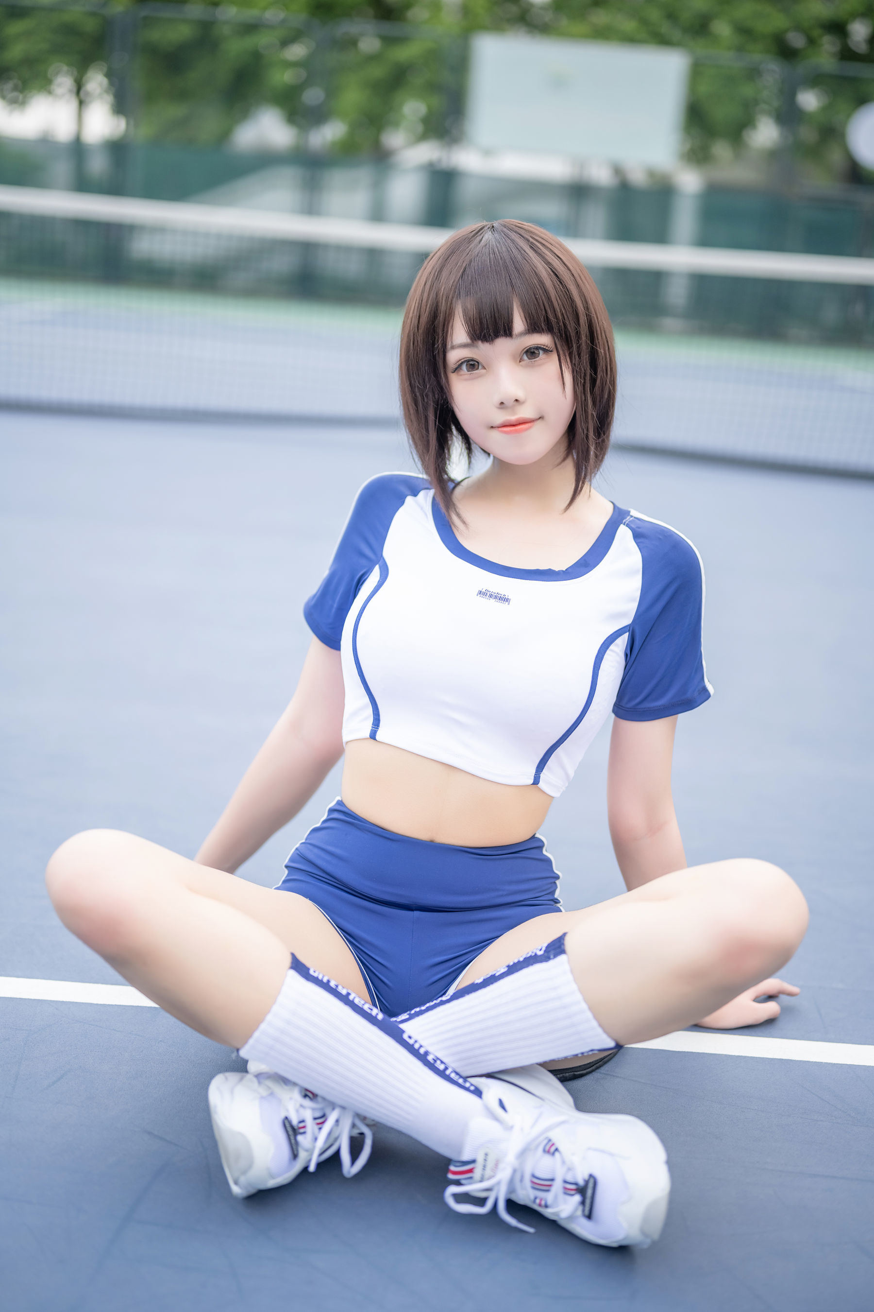 [网红COSER写真] 萌系小姐姐蜜汁猫裘 - 体操服