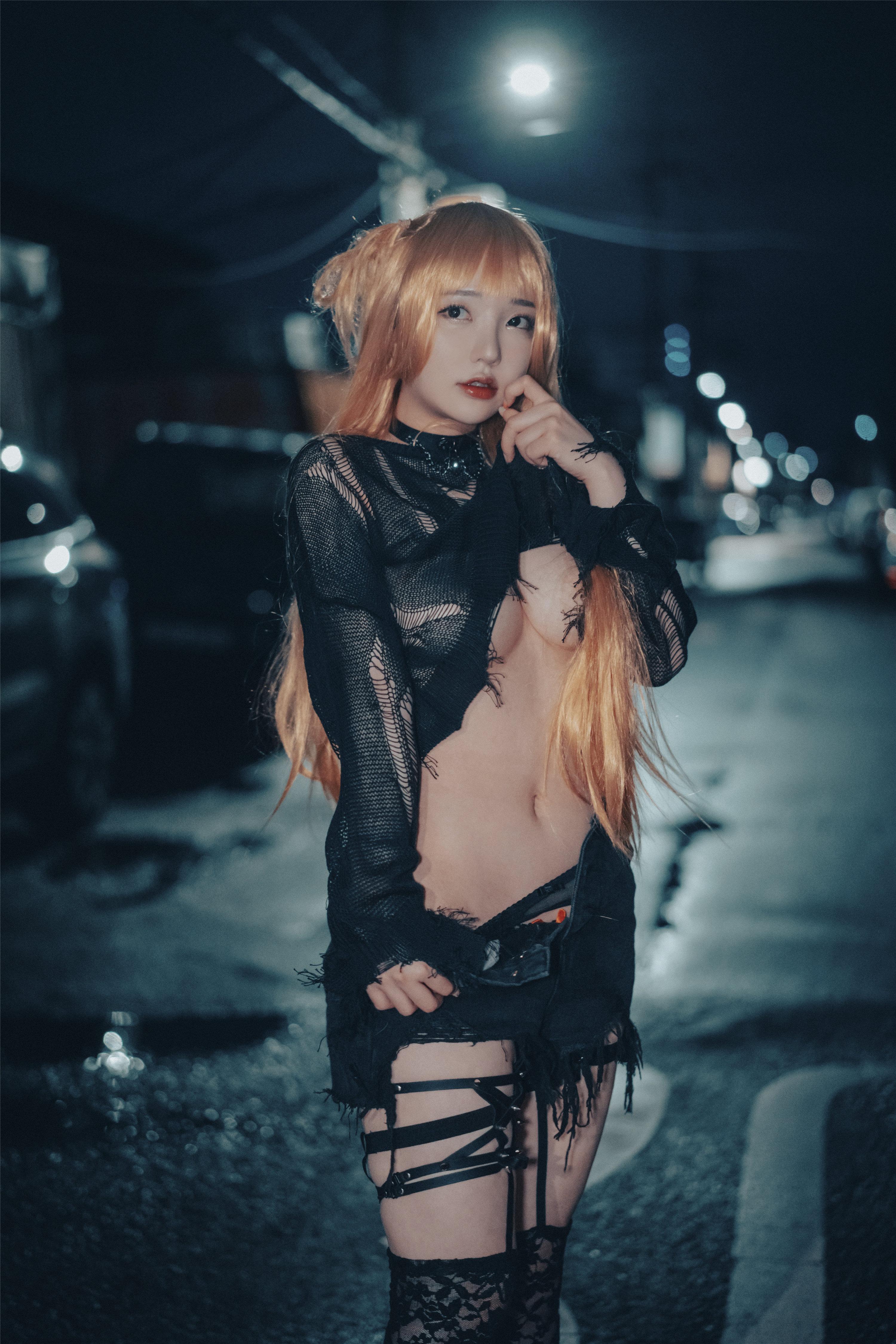 DJAWA Photo – Son Ye-Eun (손예은): “Backout Queen Misa” 130P