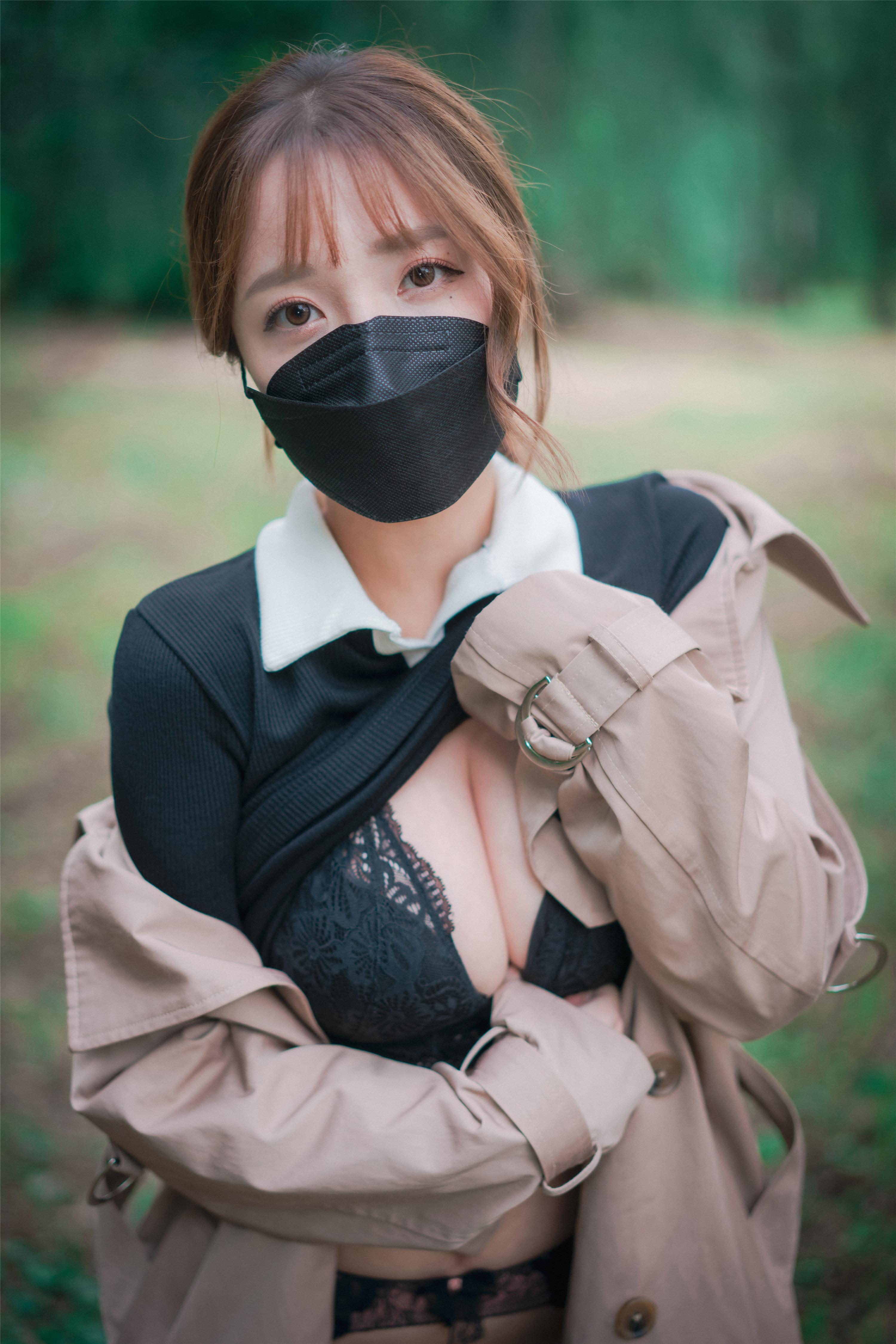 디자와 포토 – 손예은: “친밀함의 스냅” 160P