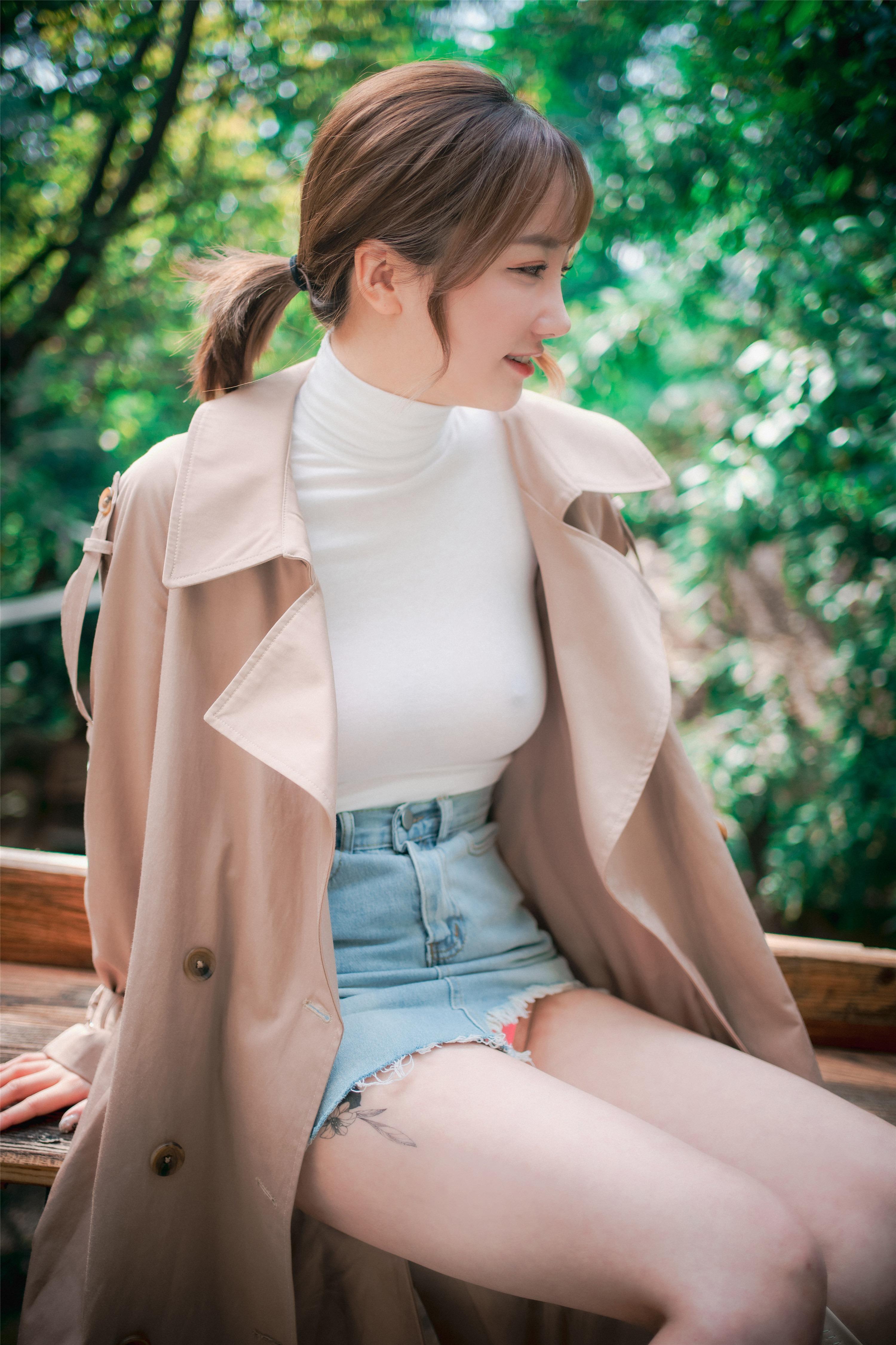 DJAWA Photo – Son Ye-eun (손예은): “Một Khoảnh Khắc Thân Mật” 160P