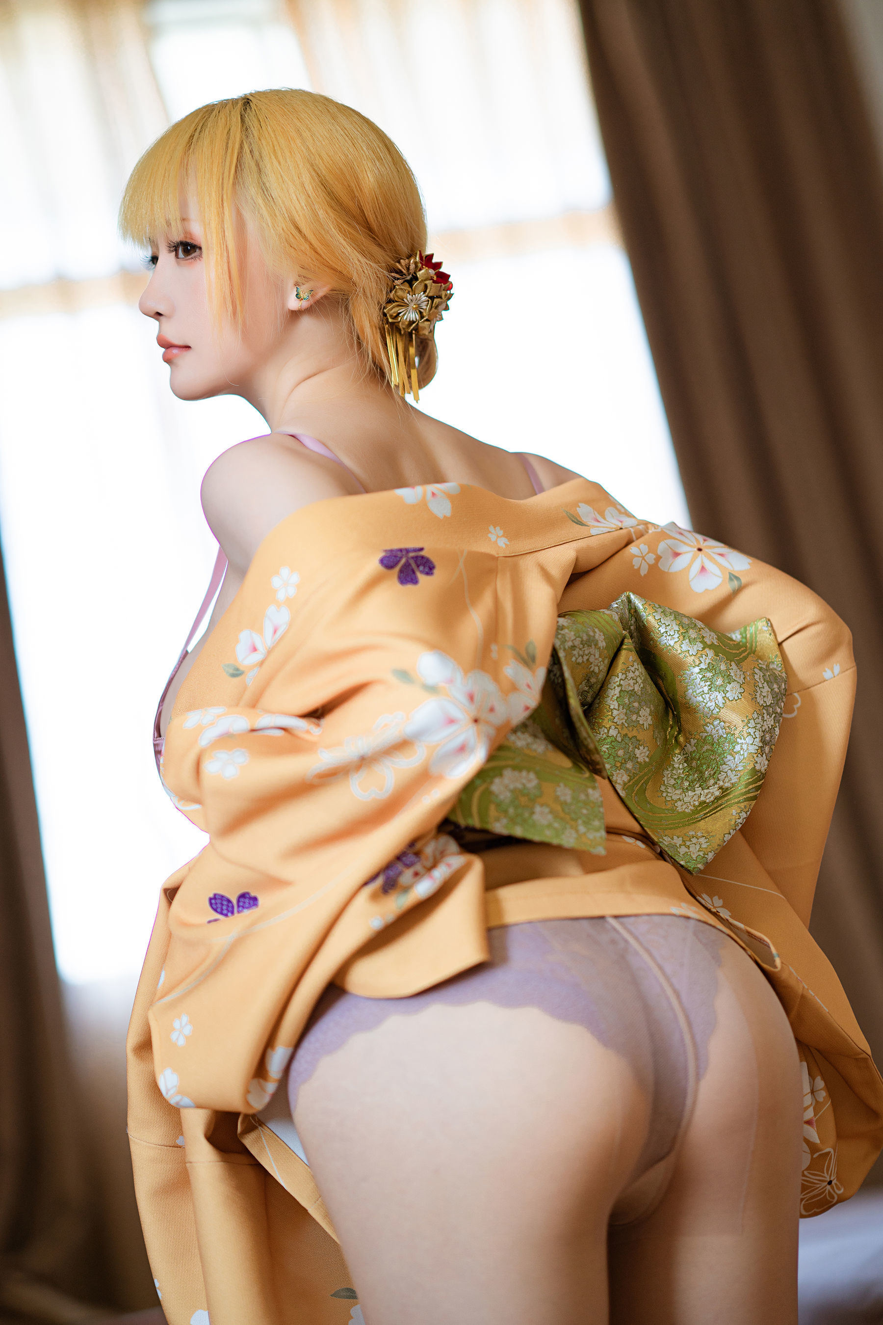 Ảnh chân dung COSER của net hồng] Coser tiểu thư Tinh Chi Trì Trì - Mỗi ngày trời nắng