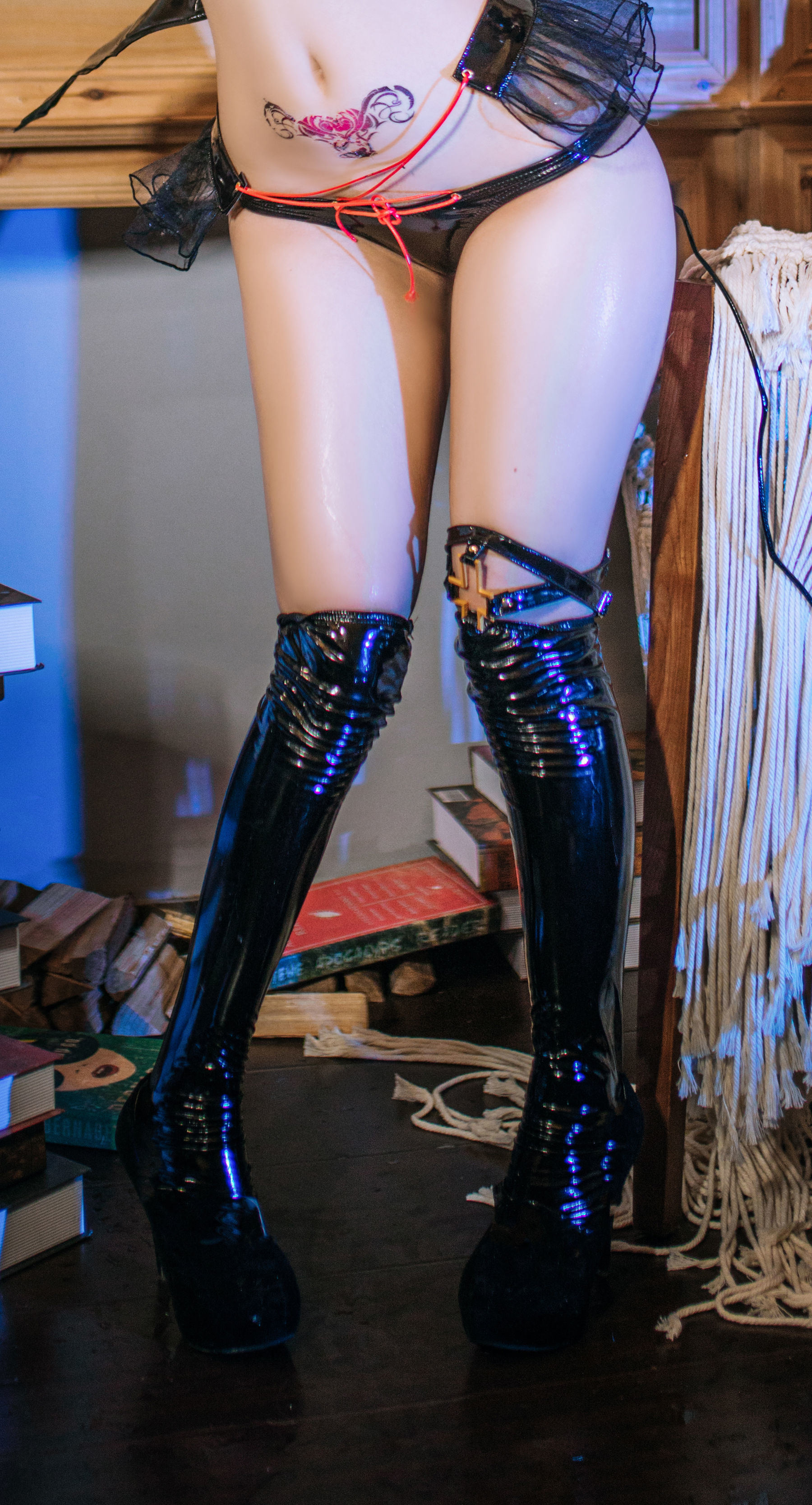 เน็ตไอดอลคอสเพลย์หนังสือภาพ] Cosplayรินะเจียว - ผูกมัดซัคคิวบัส