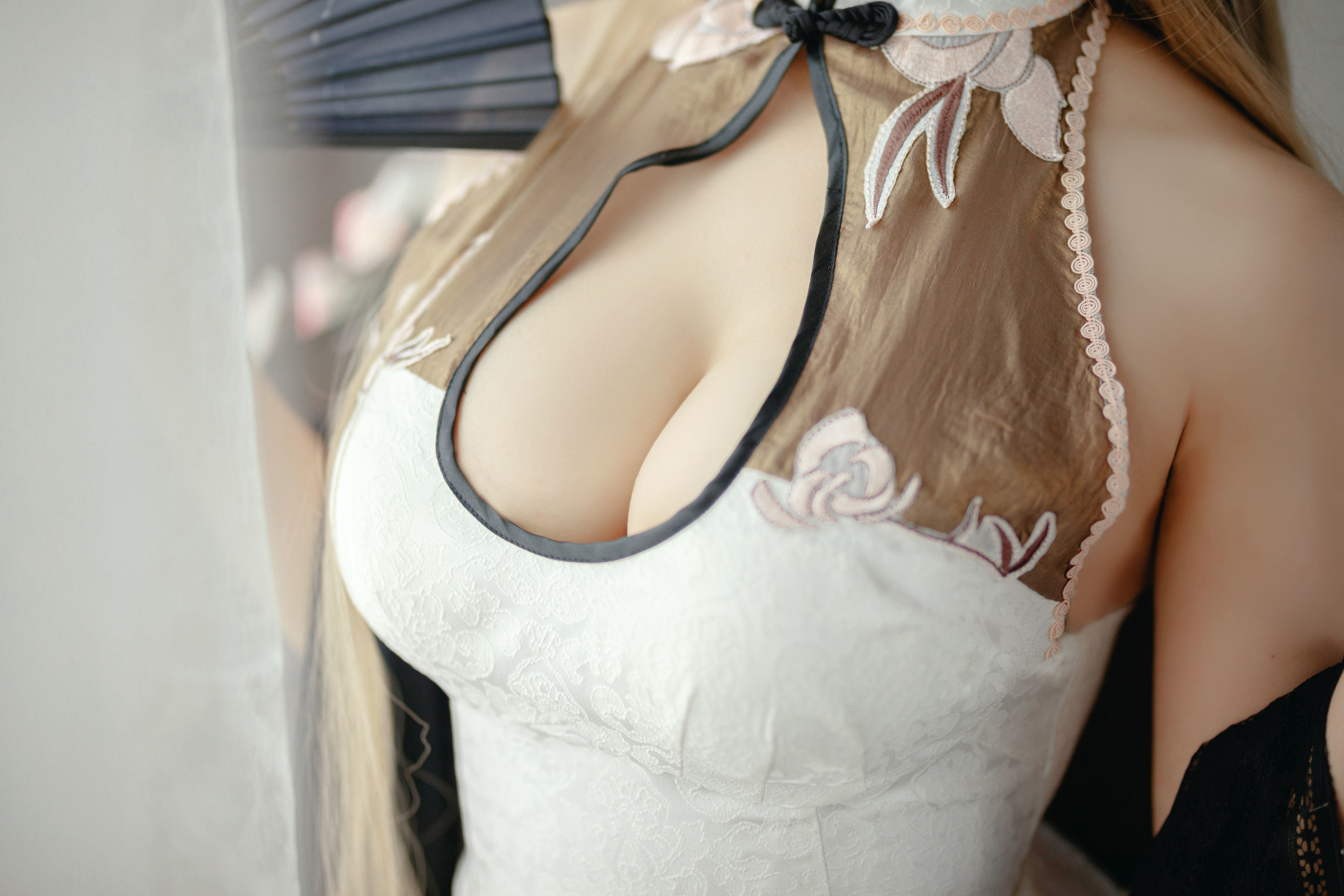 Ảnh chân dung COSER nổi tiếng] Blogger anime Mèo Điền Thánh Nai Nai (Đào Chi Chiu Chiu) - Mỹ nhân ngọc trắng