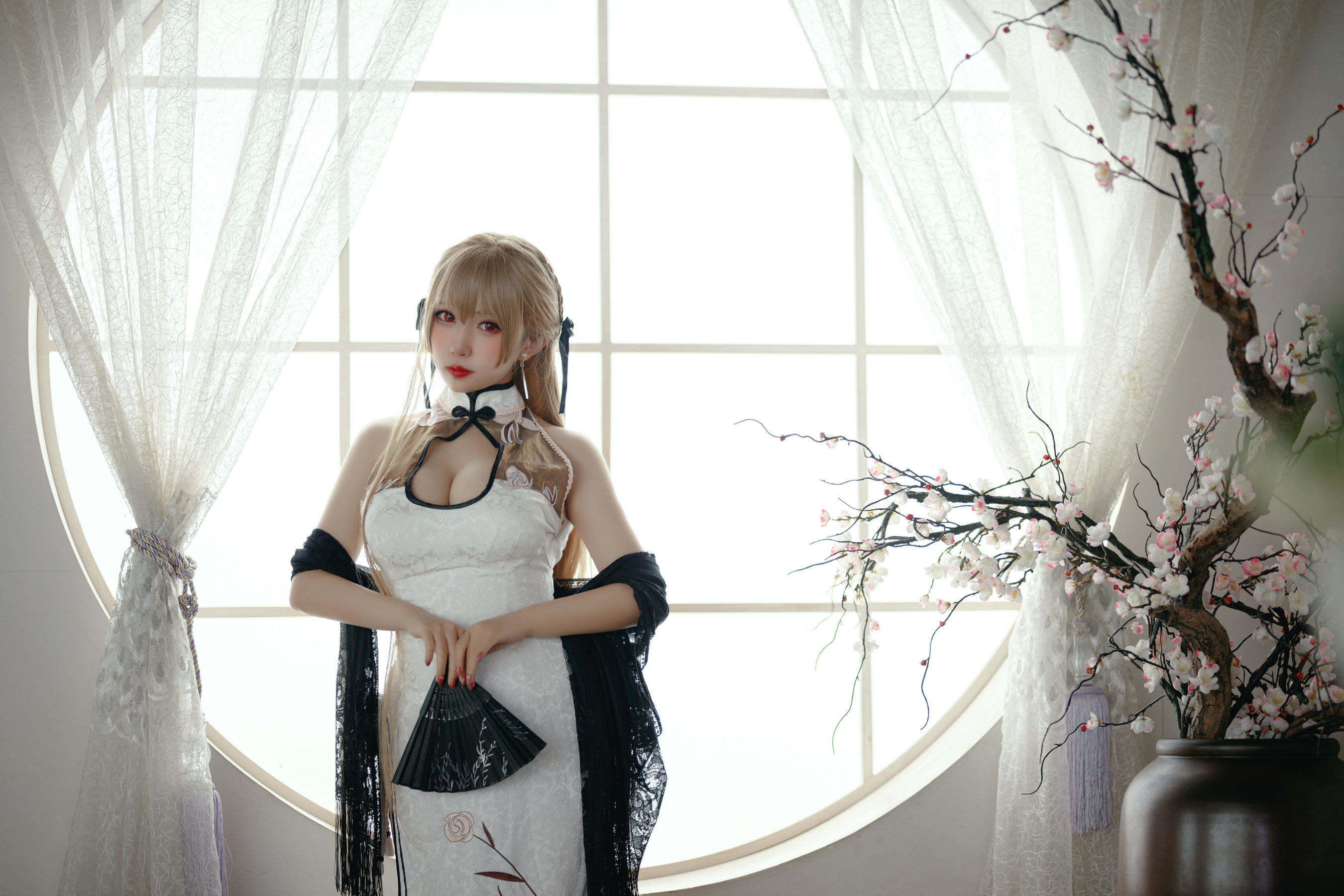 Ảnh chân dung COSER nổi tiếng] Blogger anime Mèo Điền Thánh Nai Nai (Đào Chi Chiu Chiu) - Mỹ nhân ngọc trắng