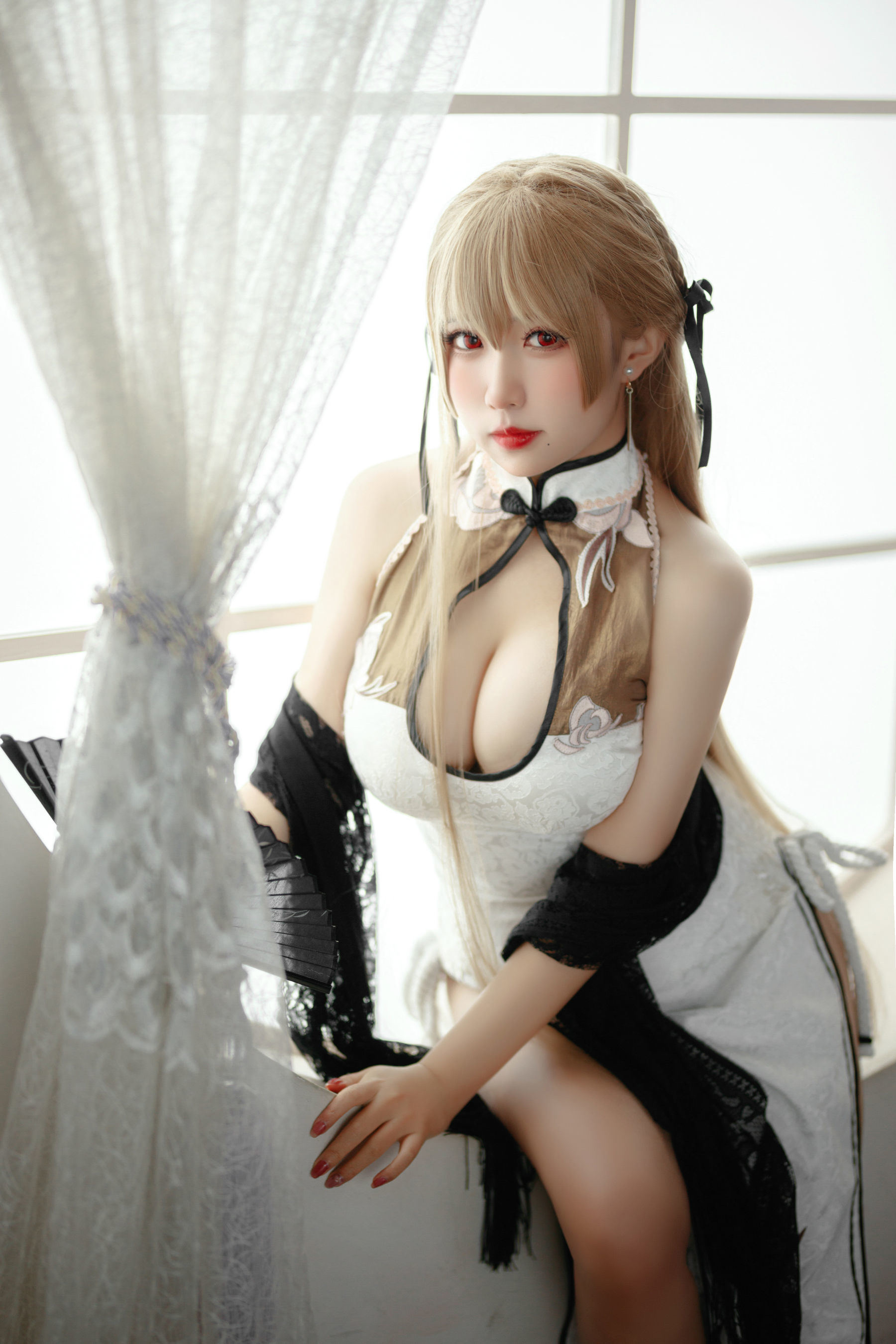 Ảnh chân dung COSER nổi tiếng] Blogger anime Mèo Điền Thánh Nai Nai (Đào Chi Chiu Chiu) - Mỹ nhân ngọc trắng
