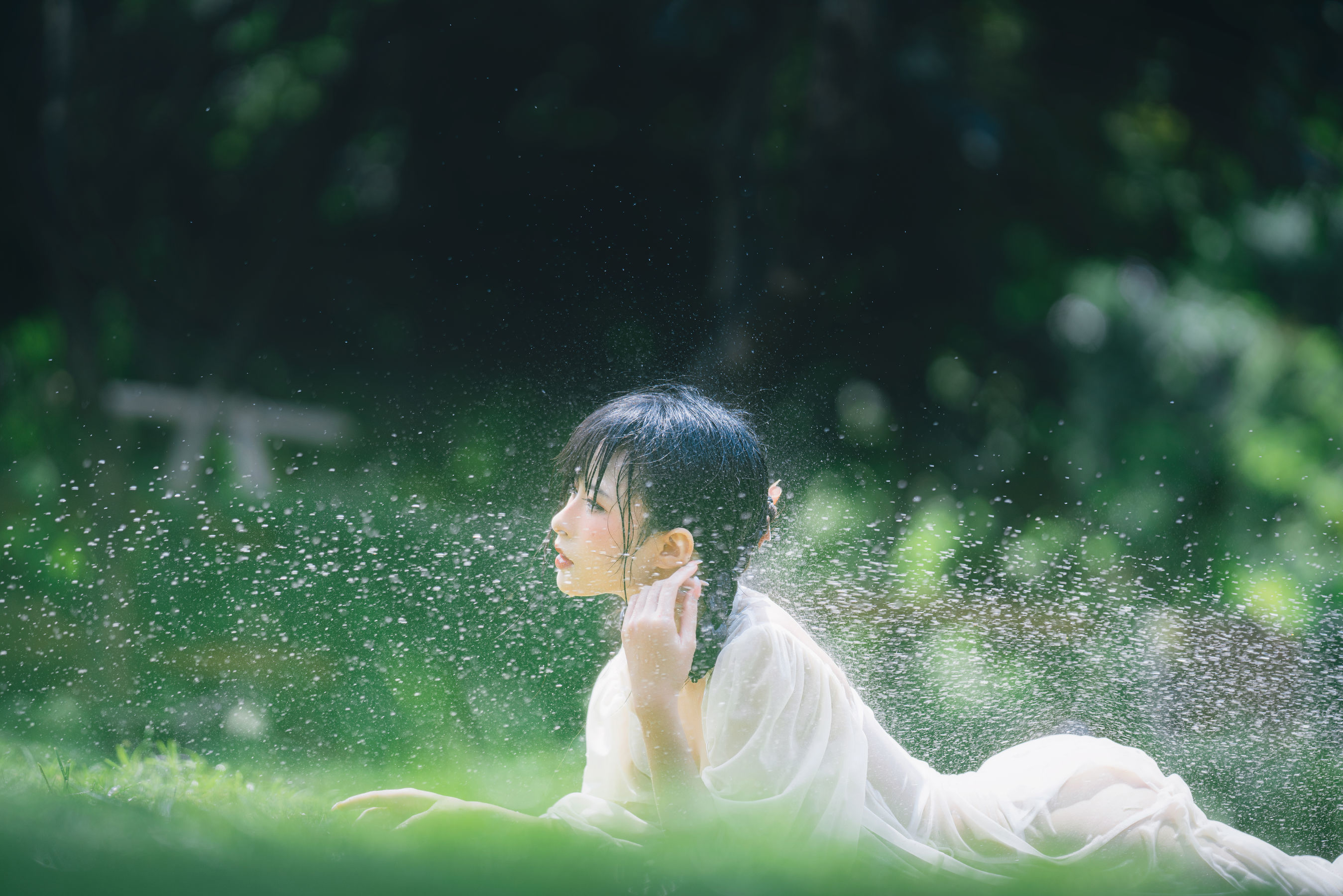 [网红COSER写真] 尤物清水由乃 - 湿水洛丽塔