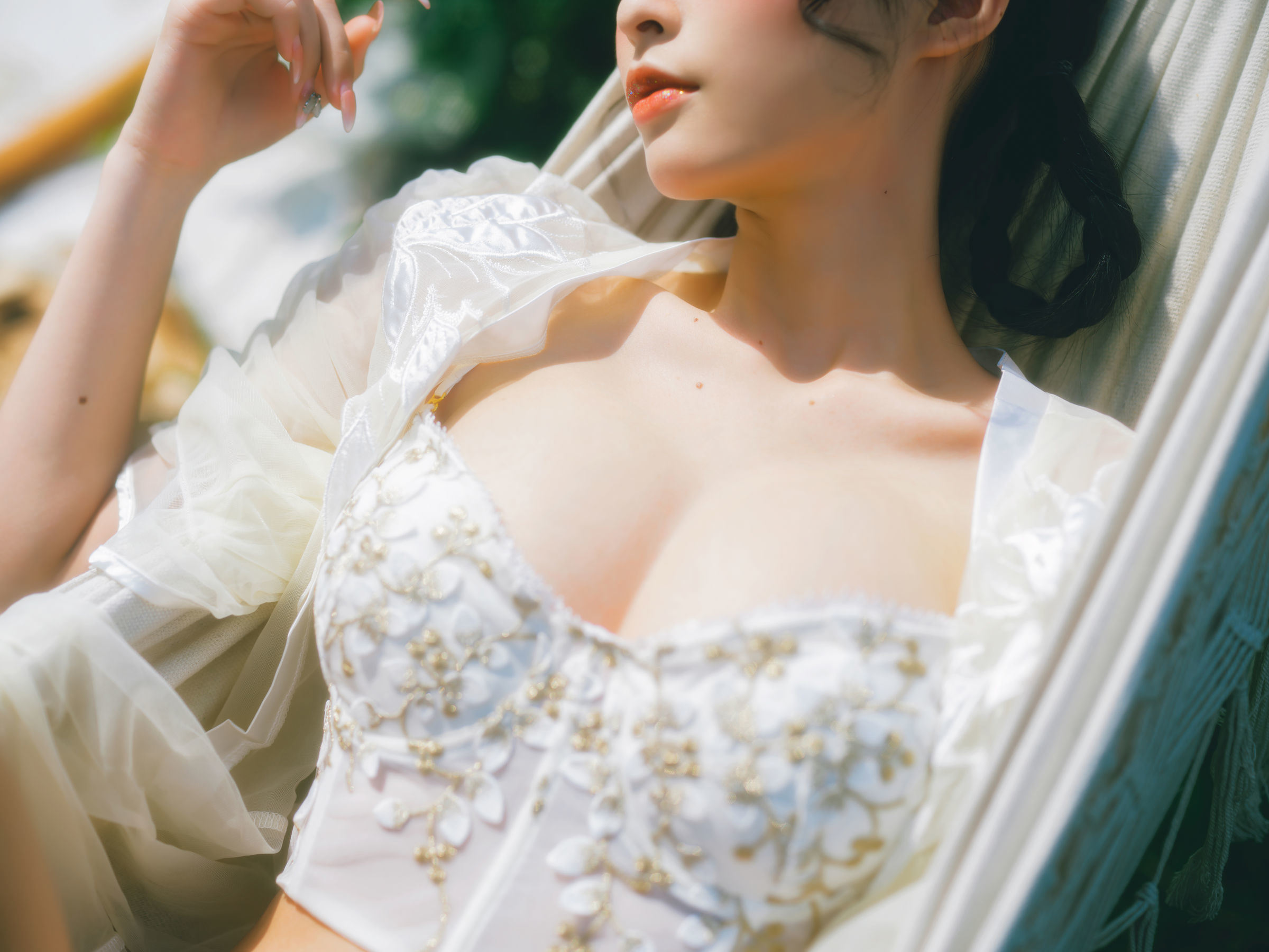[网红COSER写真] 尤物清水由乃 - 湿水洛丽塔