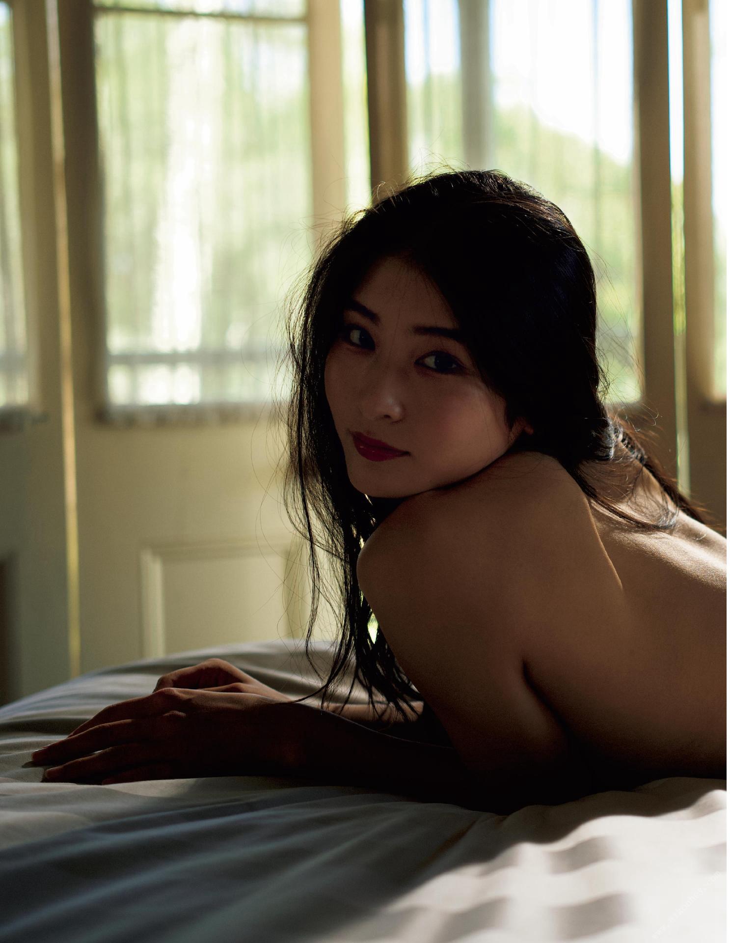 本庄鈴写真集 natural beauty 116P