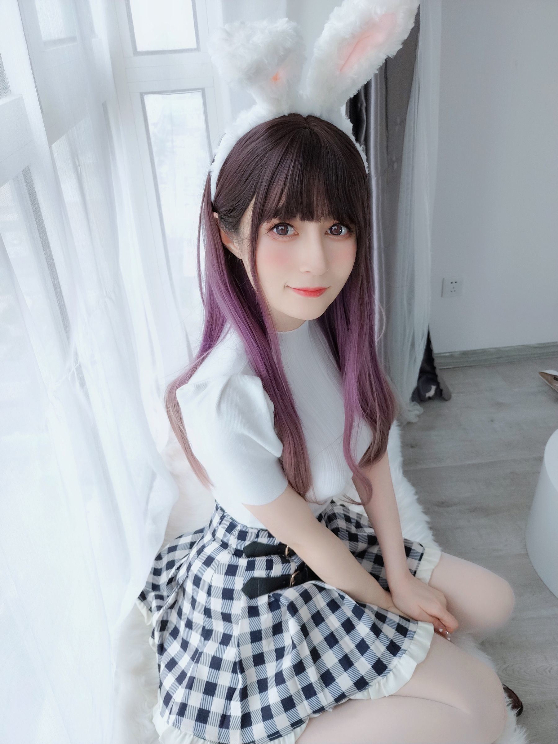 [福利COS] Coser小姐姐白银 - 白丝兔女郎