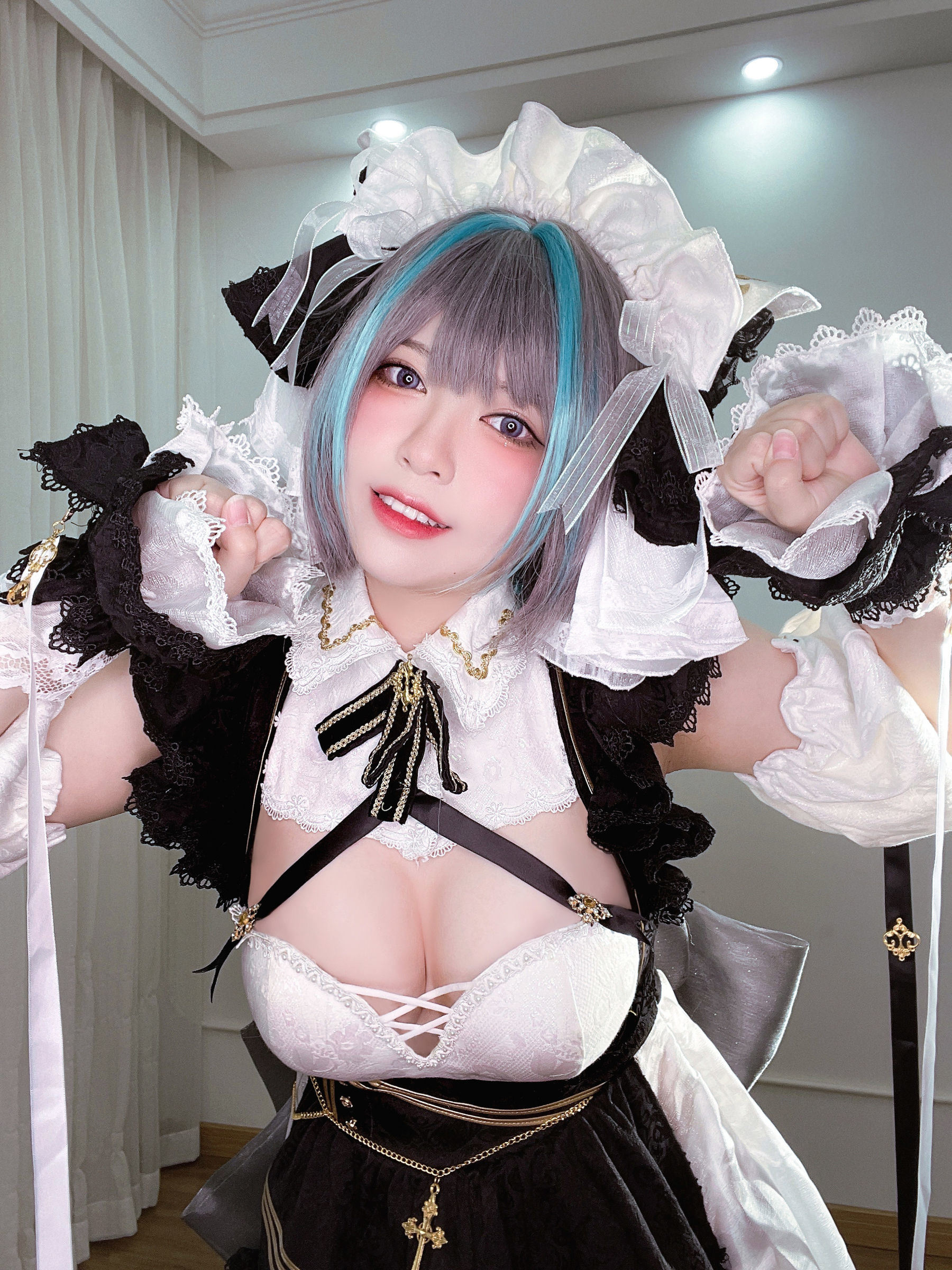 Ban Ban Zi คอสเพลย์ Cheshire