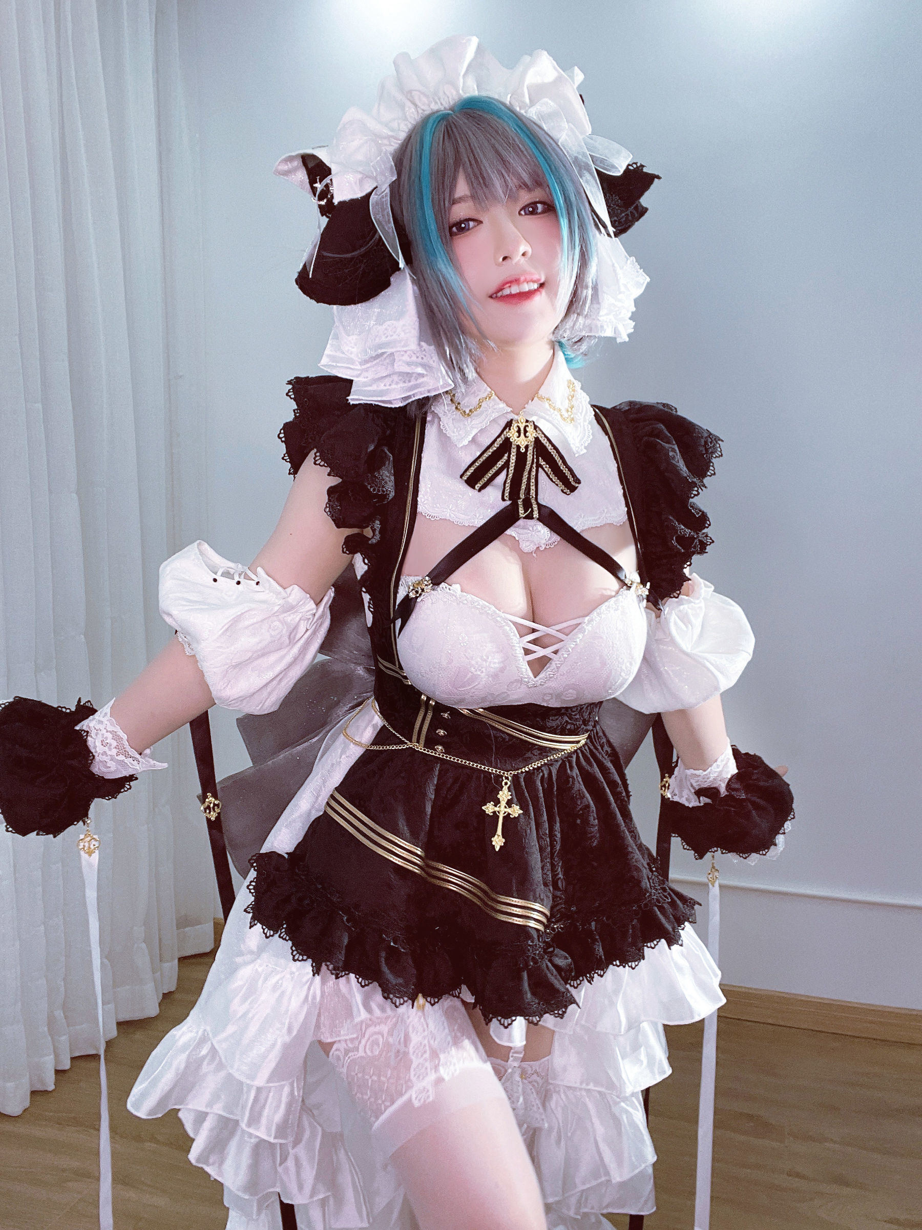 Ban Ban Zi คอสเพลย์ Cheshire