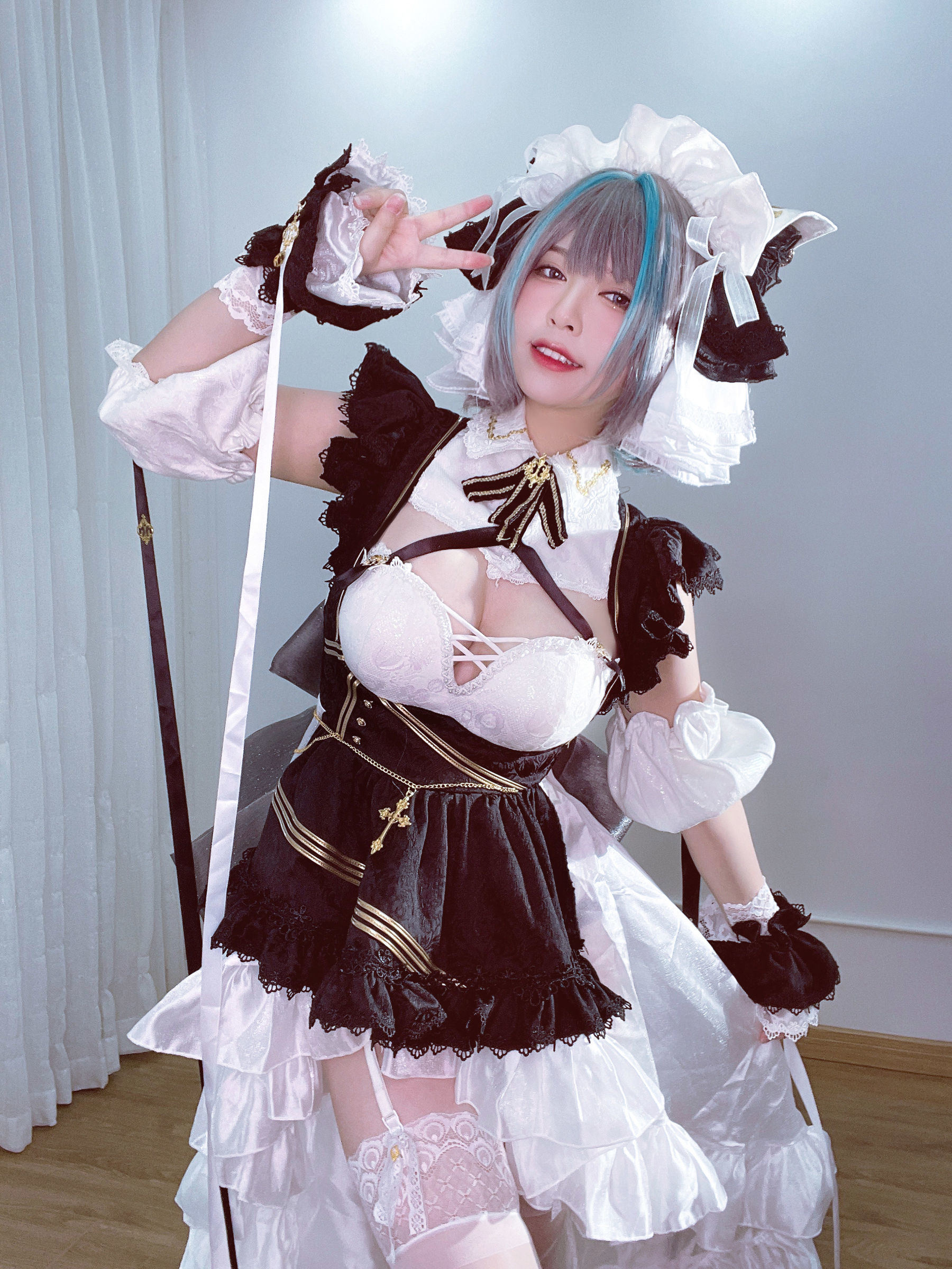 Ban Ban Zi คอสเพลย์ Cheshire