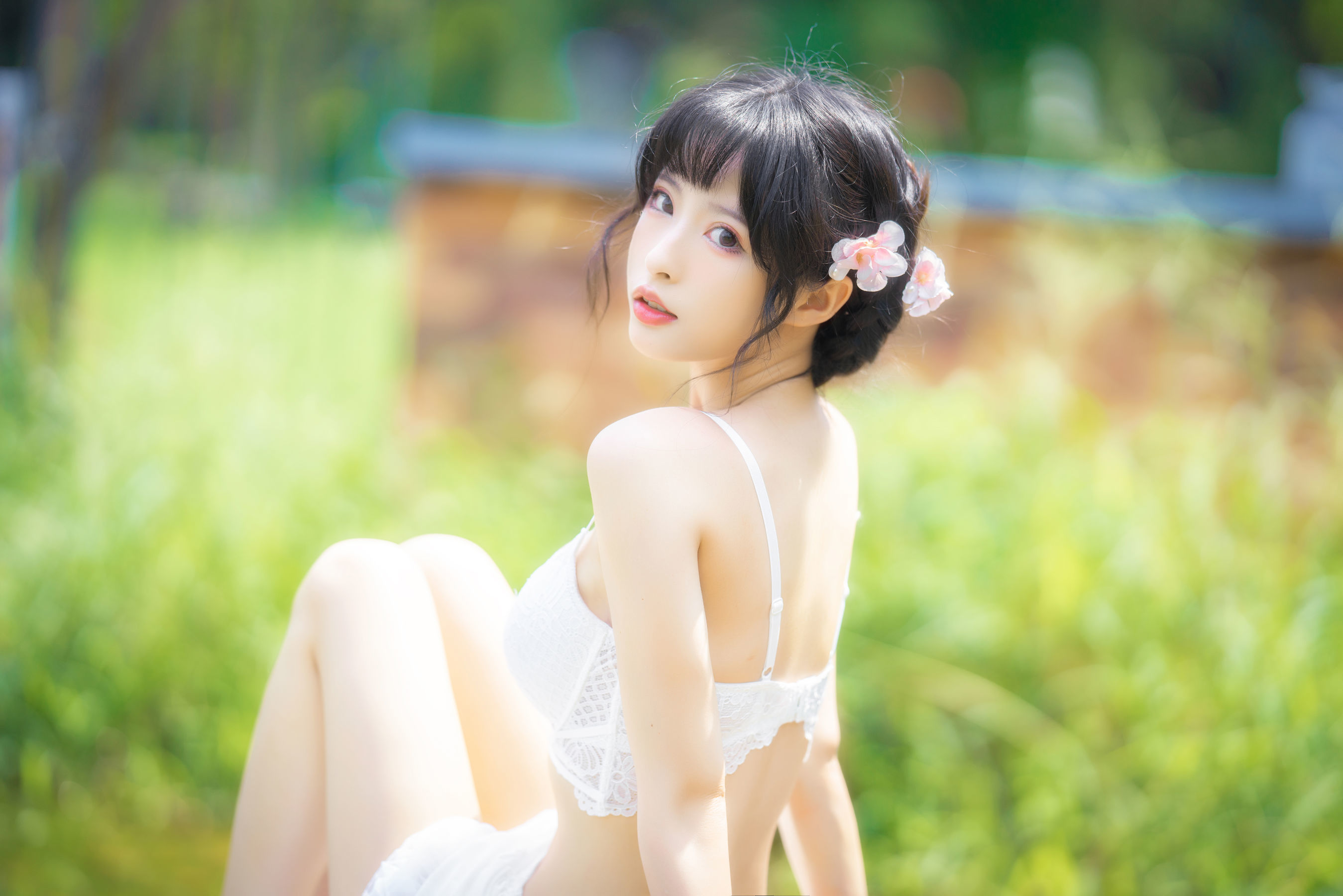 ฟู๋ลี่คอส] คนสวย ชิซึมิ ยูอิ - เลซ การ์เด้น