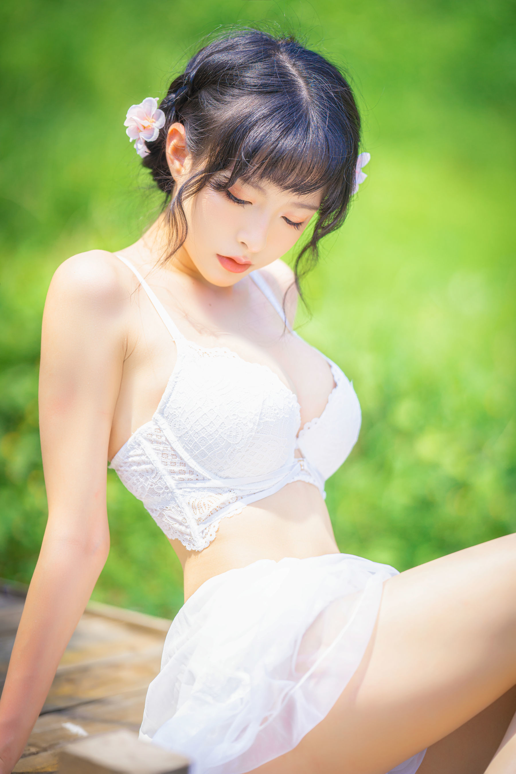 ฟู๋ลี่คอส] คนสวย ชิซึมิ ยูอิ - เลซ การ์เด้น