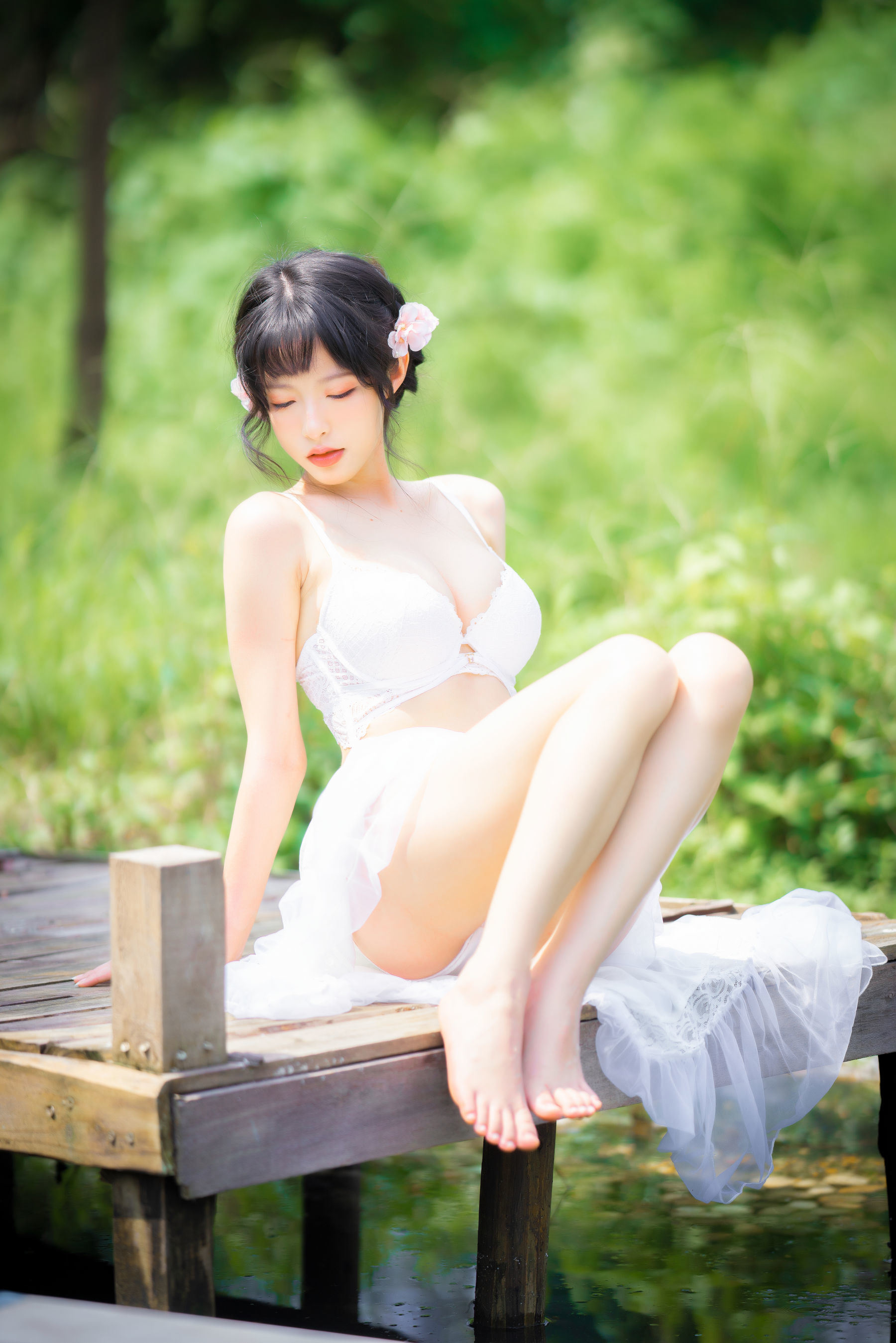 ฟู๋ลี่คอส] คนสวย ชิซึมิ ยูอิ - เลซ การ์เด้น