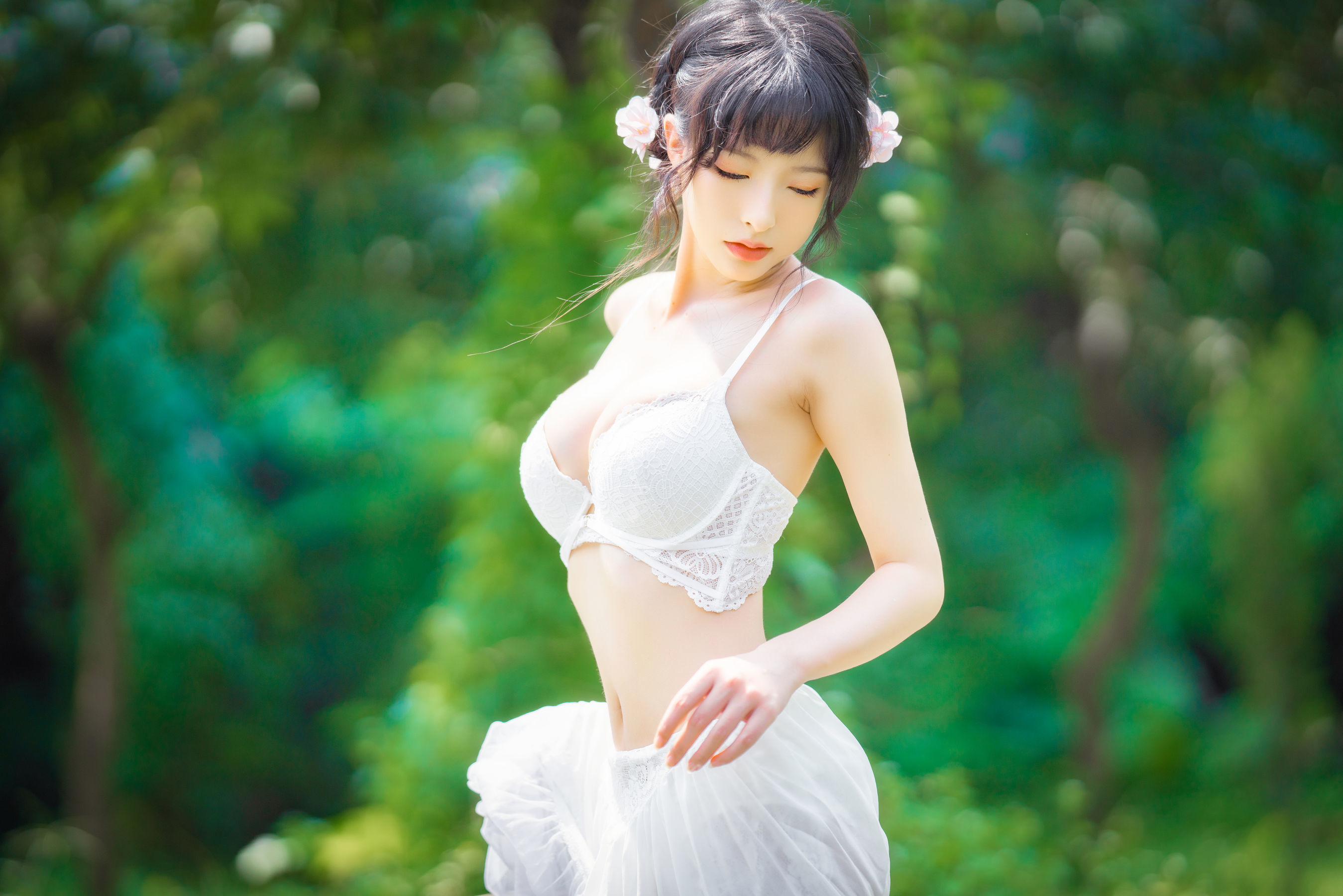 ฟู๋ลี่คอส] คนสวย ชิซึมิ ยูอิ - เลซ การ์เด้น