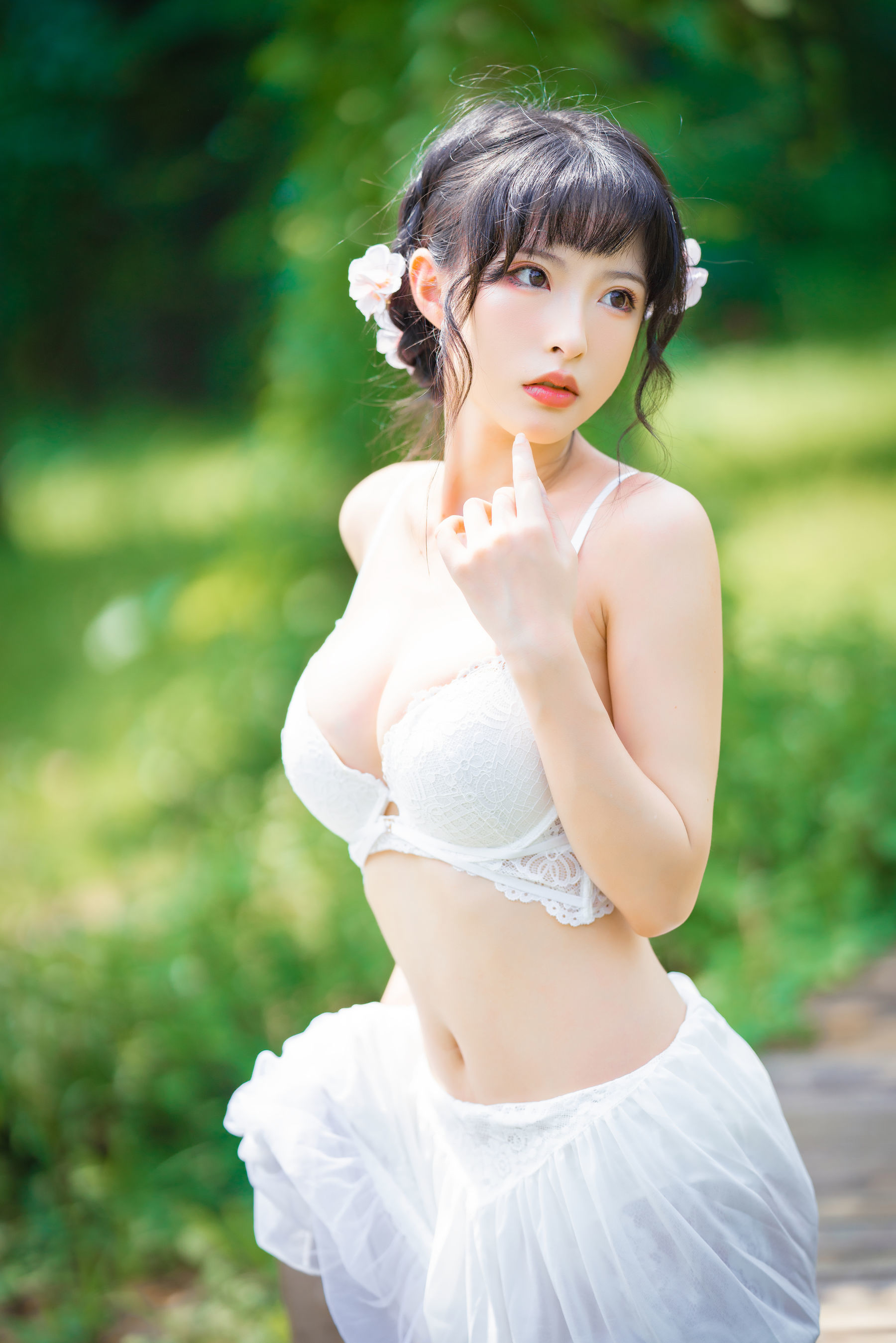 ฟู๋ลี่คอส] คนสวย ชิซึมิ ยูอิ - เลซ การ์เด้น