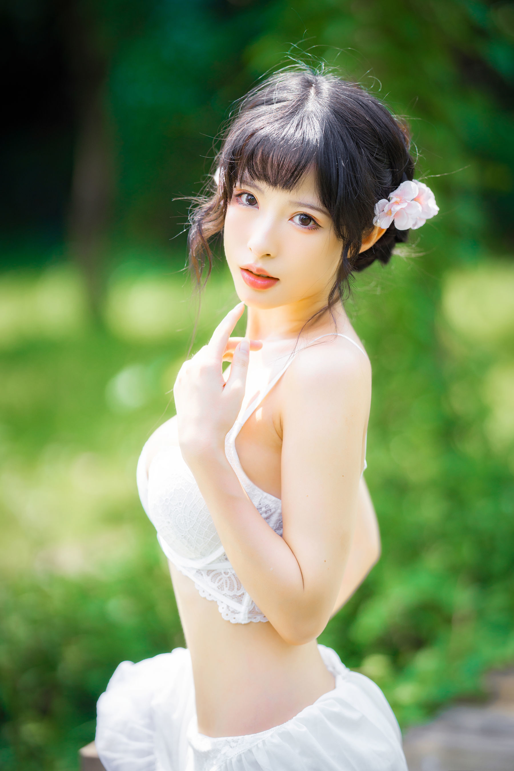ฟู๋ลี่คอส] คนสวย ชิซึมิ ยูอิ - เลซ การ์เด้น