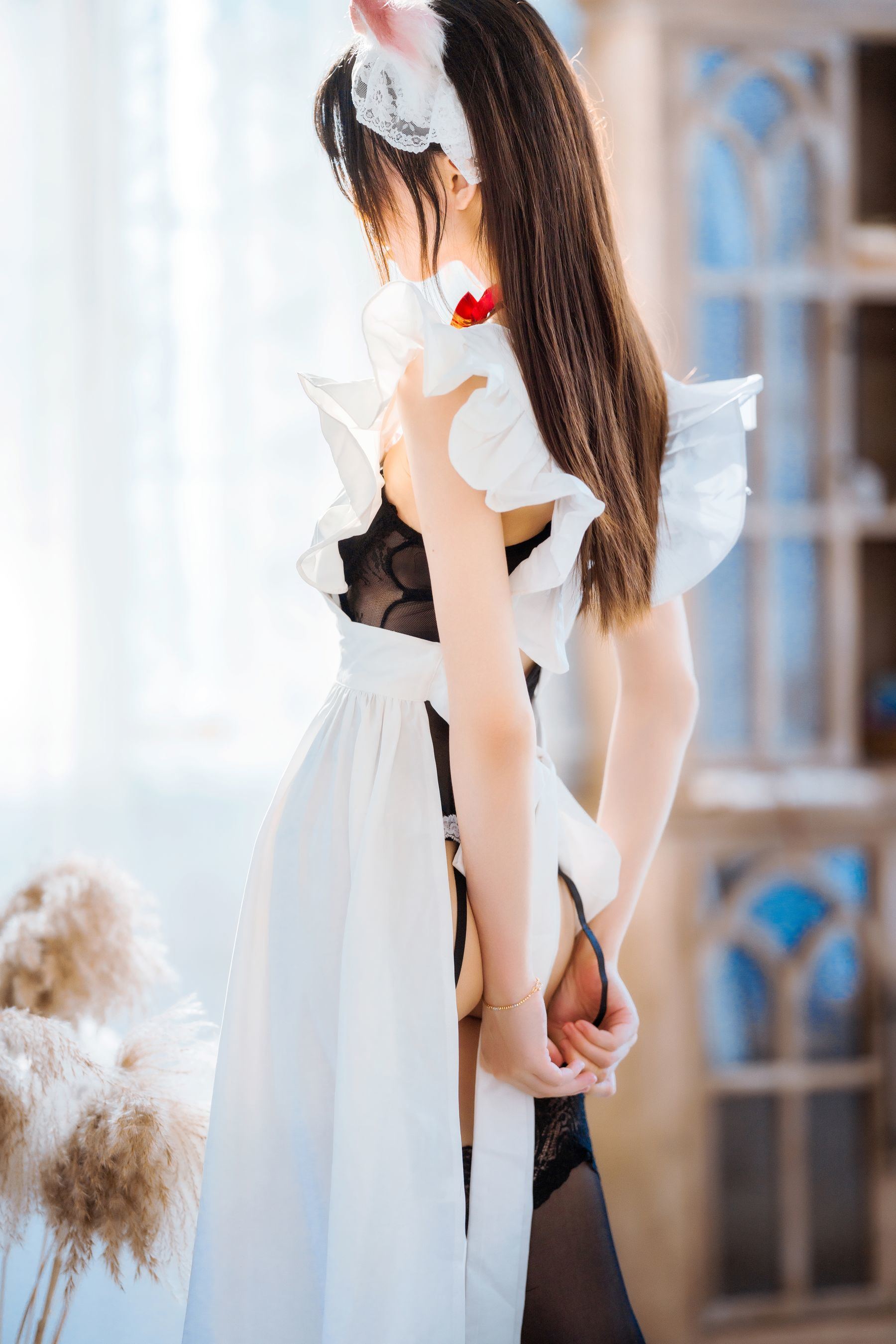 Welfare Cosplay] Sakurato Meow - Long Skirt Girl Shake