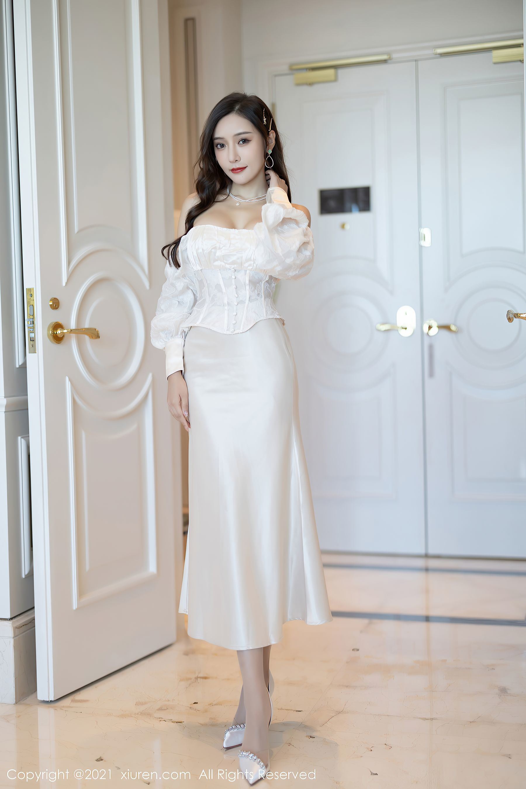 秀人 No.4136 王馨瑶Yanni 女神极品写真