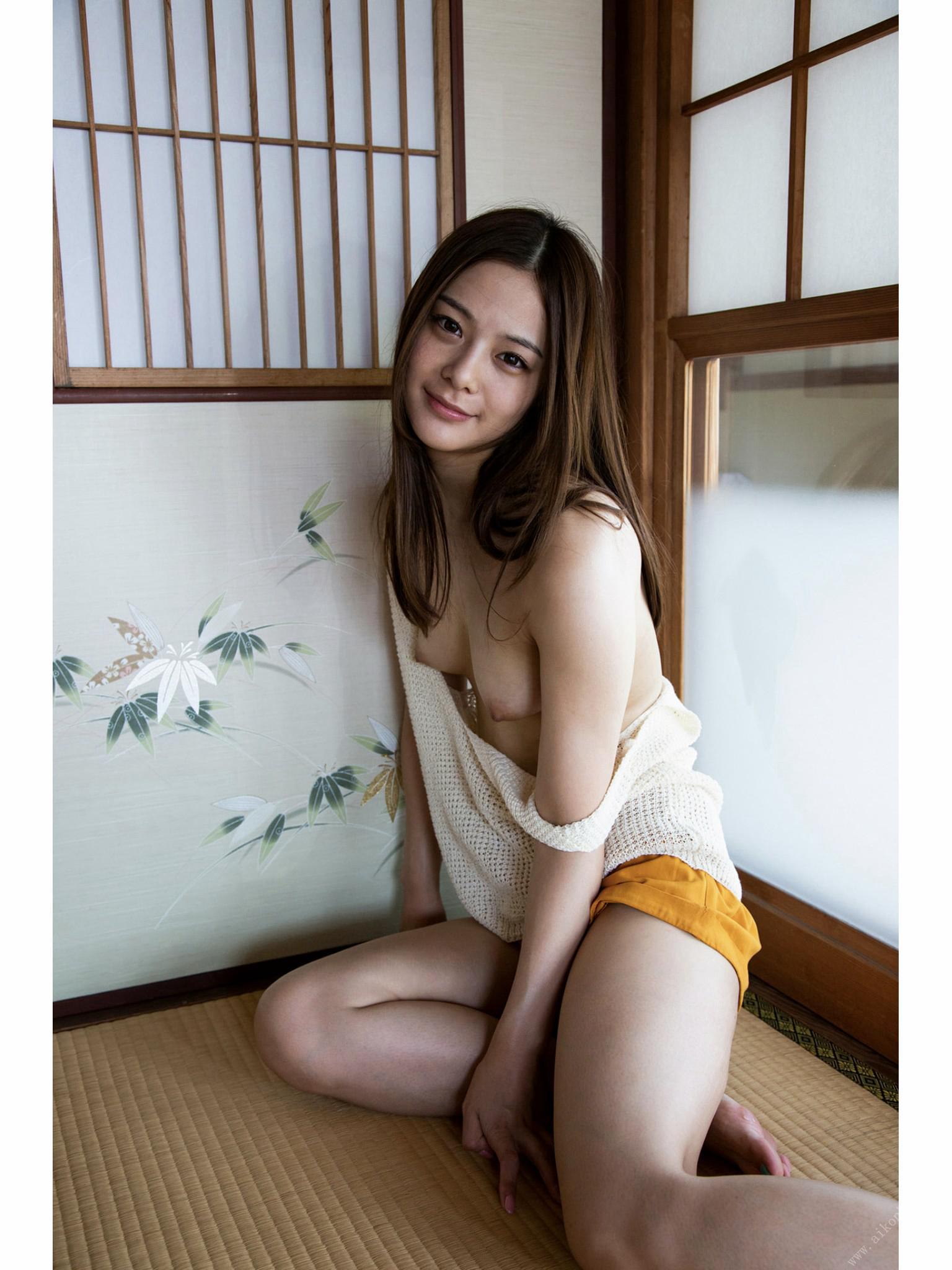 吉高寧々 夏の海でキミに逢えたら 週刊ポストデジタル写真集[69P]